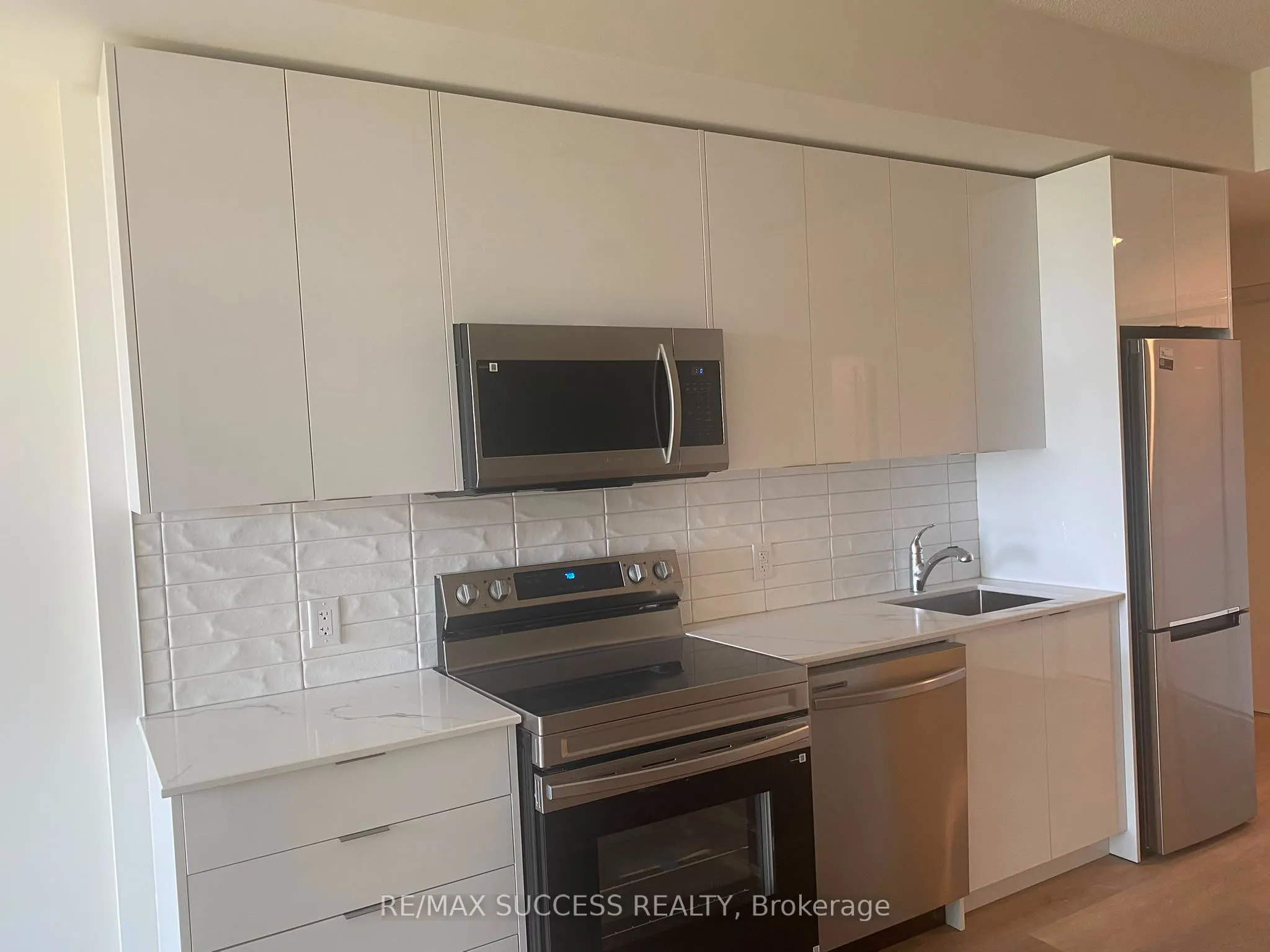 33 Erie Avenue #1203