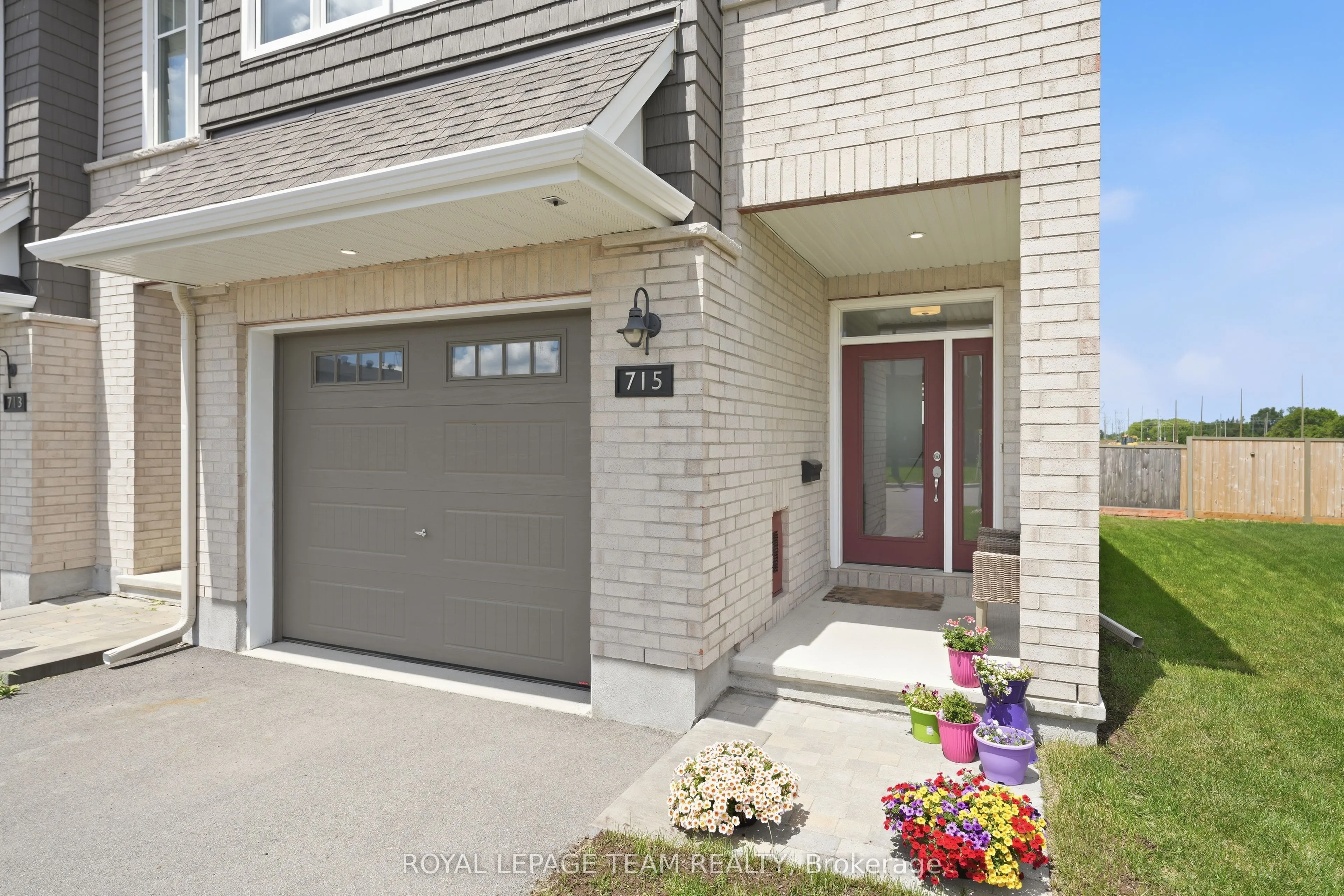 715 Maverick Crescent