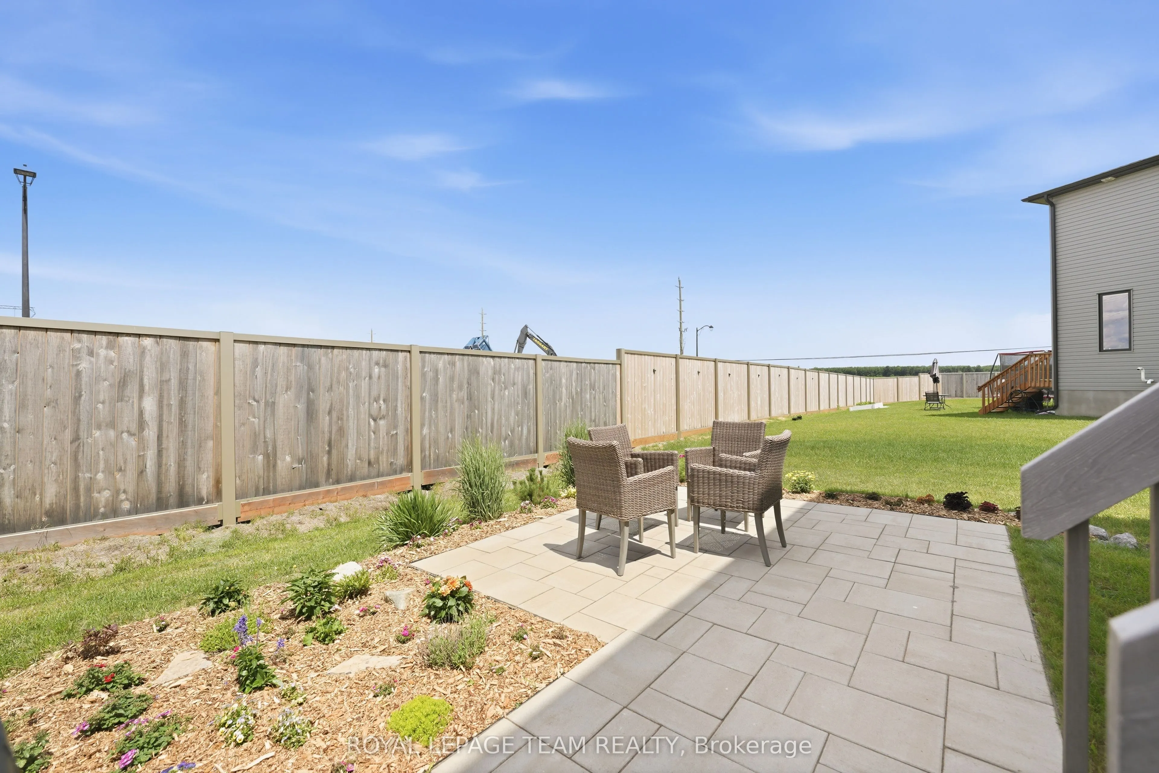 715 Maverick Crescent