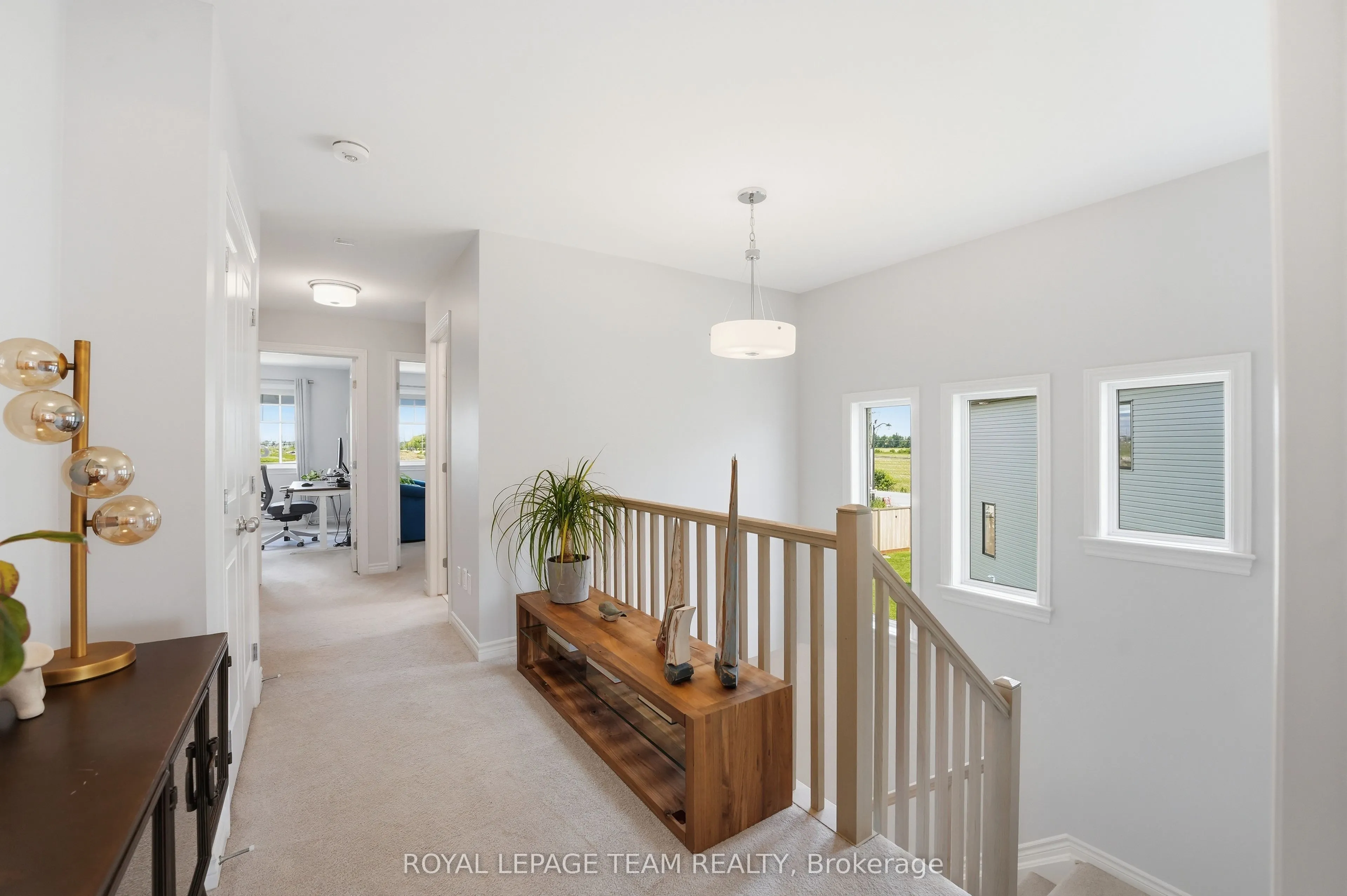 715 Maverick Crescent