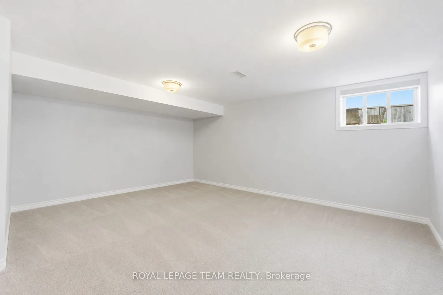 715 Maverick Crescent