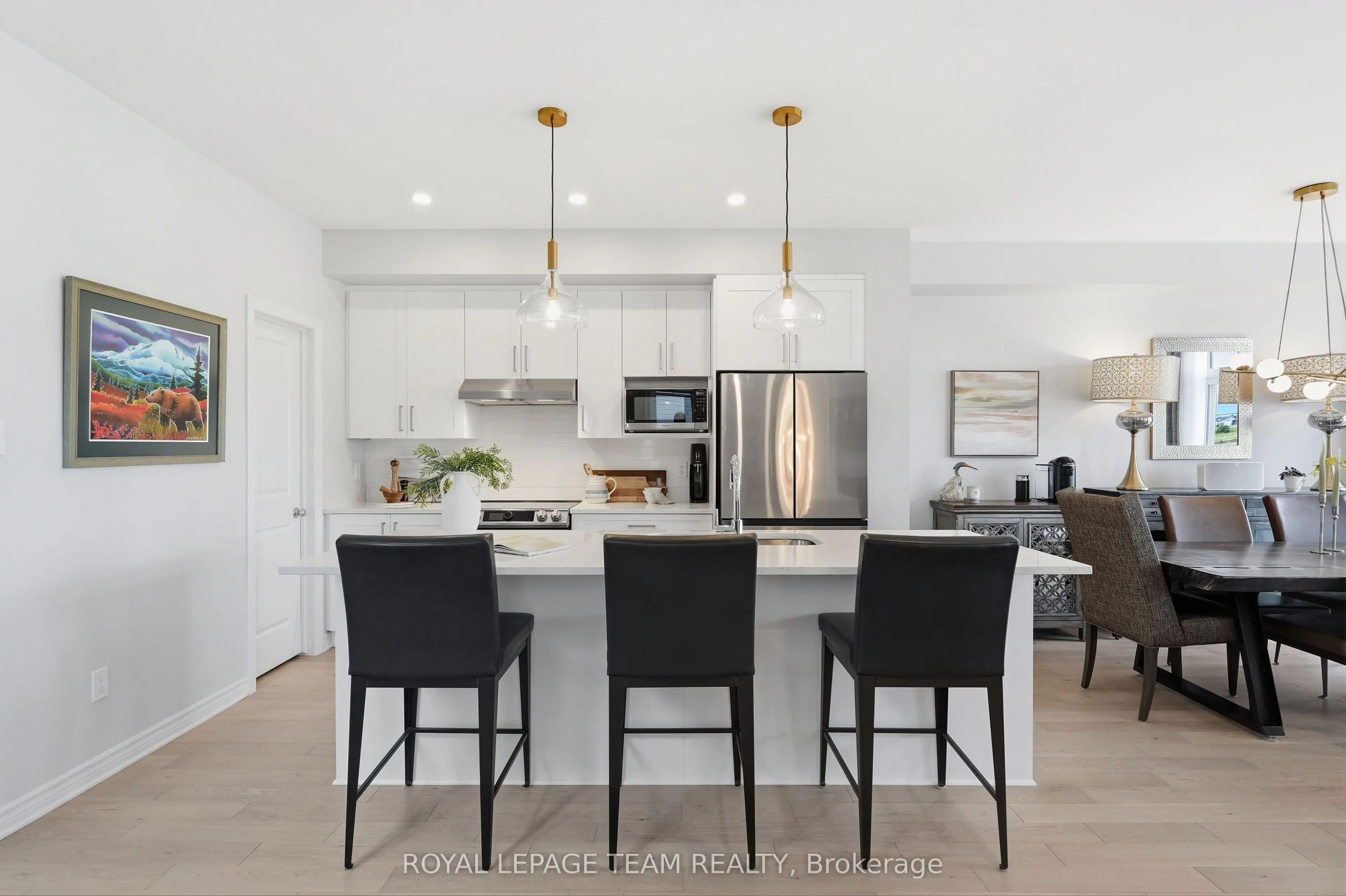 715 Maverick Crescent