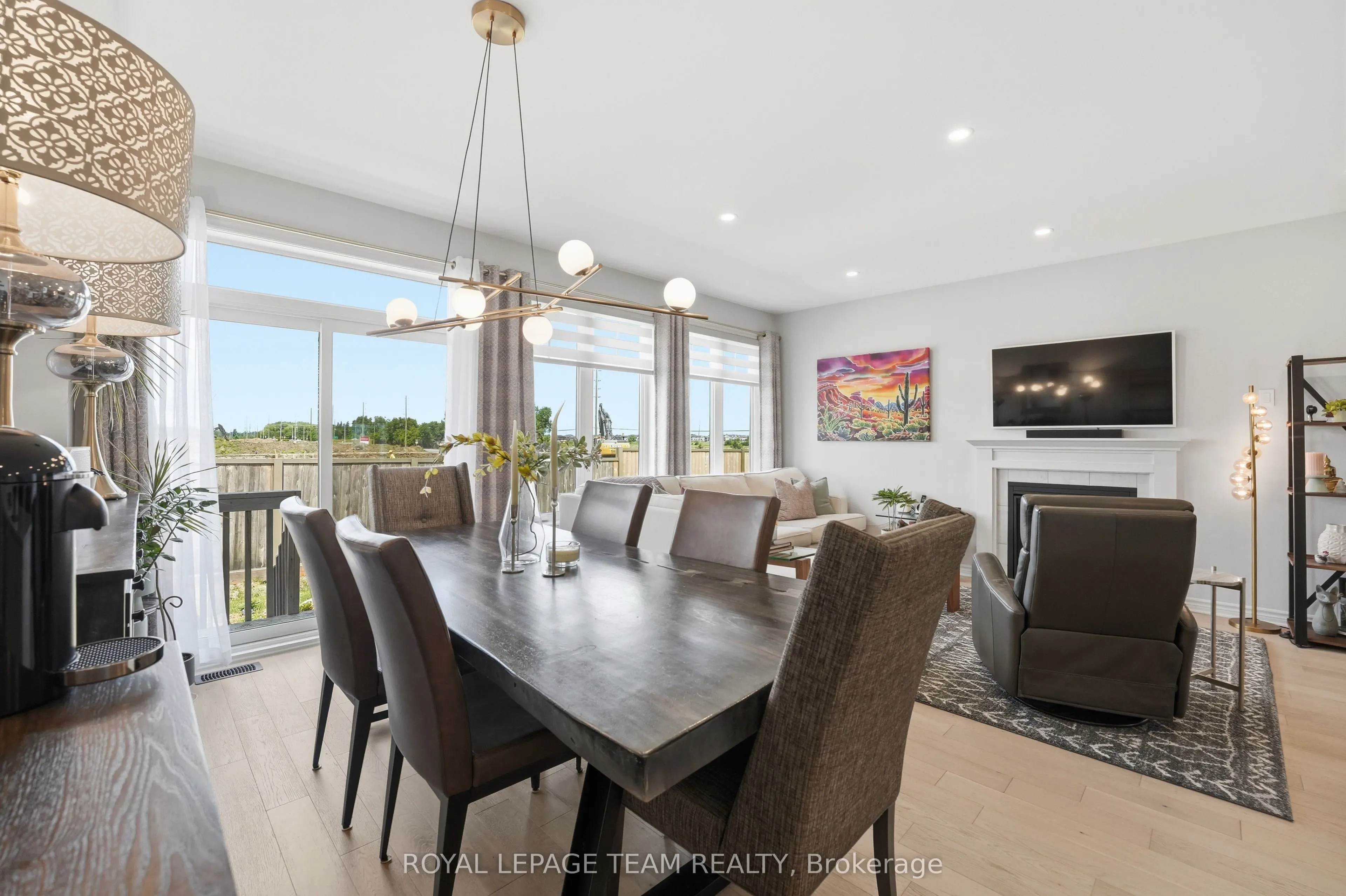 715 Maverick Crescent