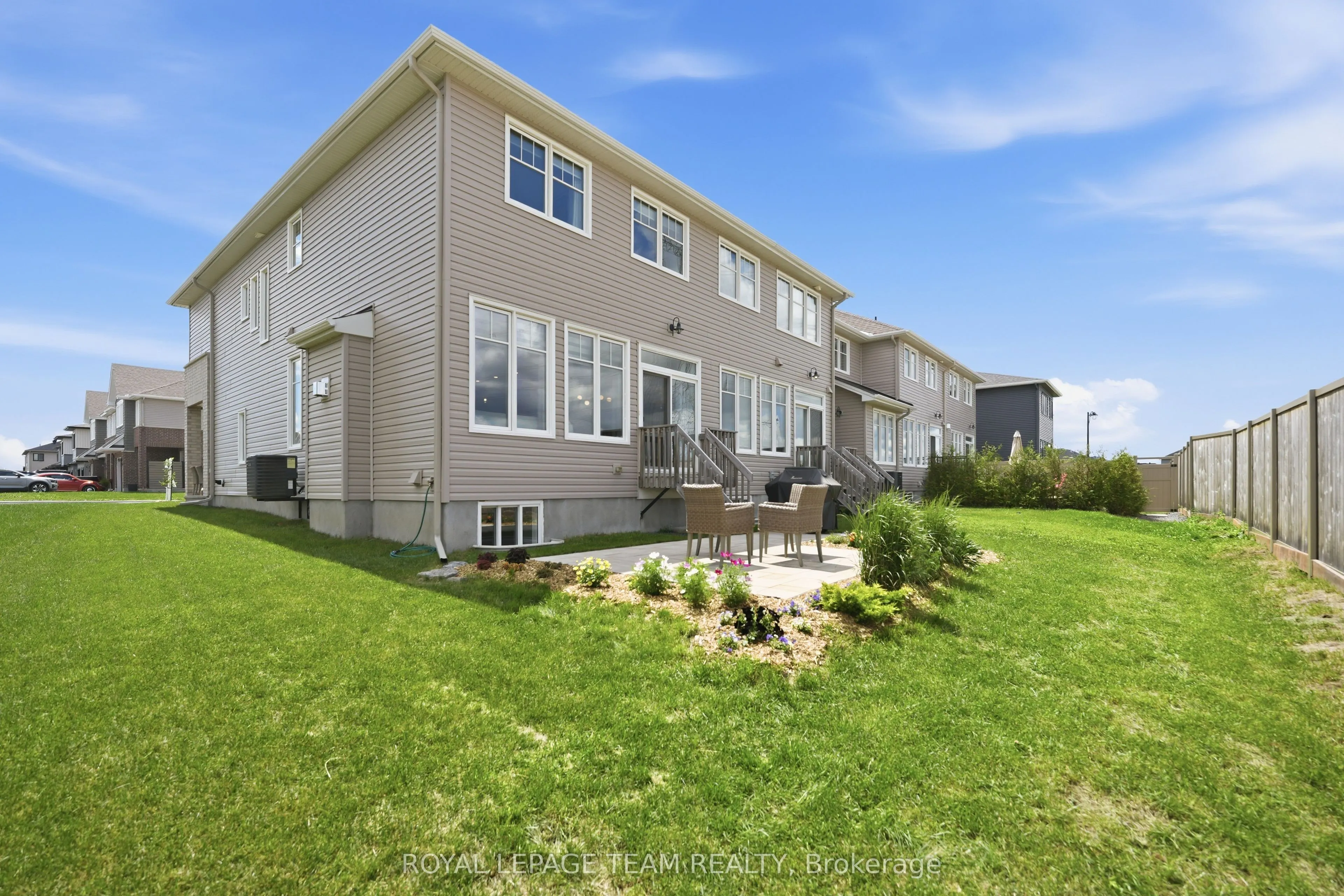 715 Maverick Crescent