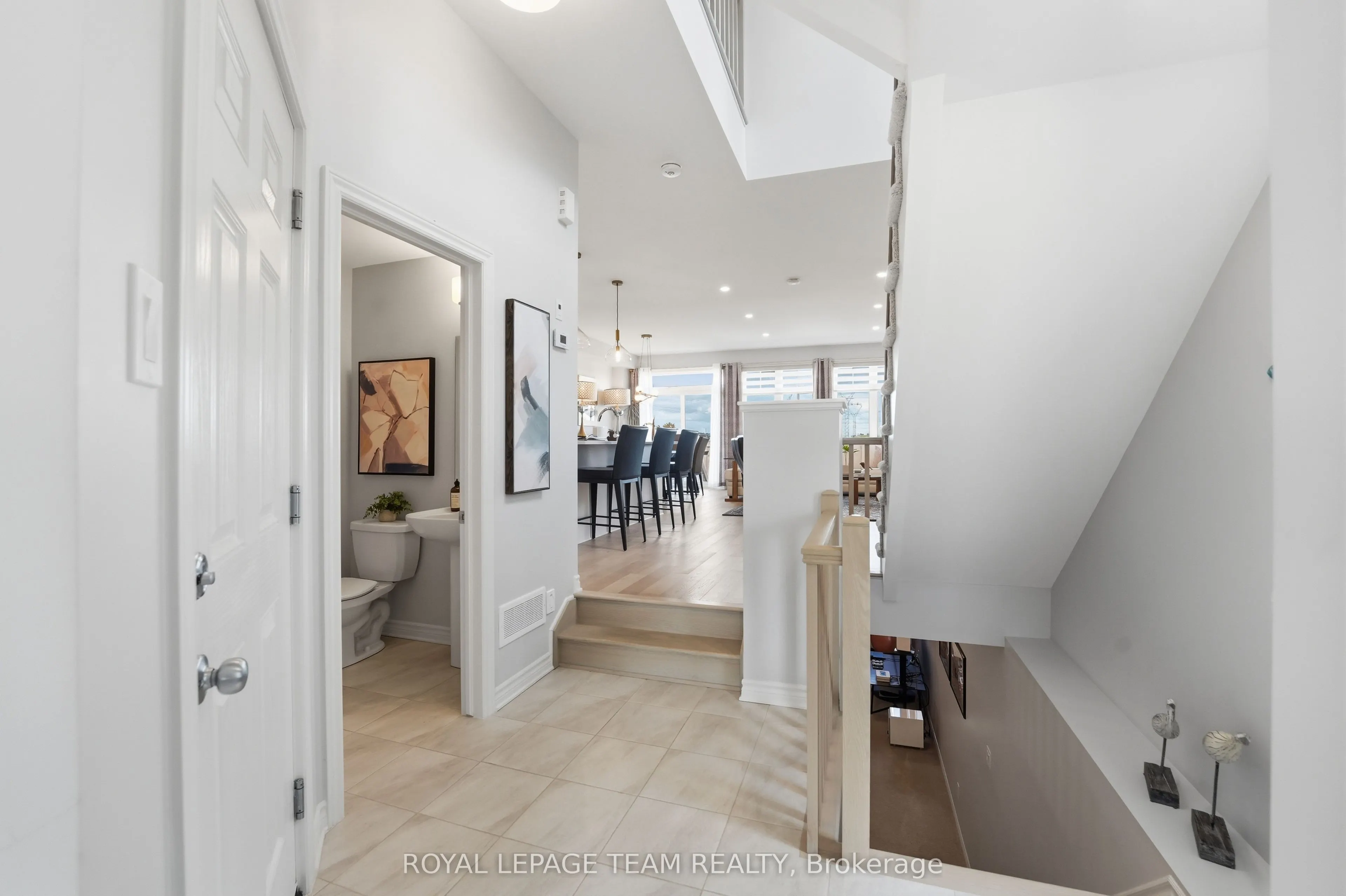 715 Maverick Crescent