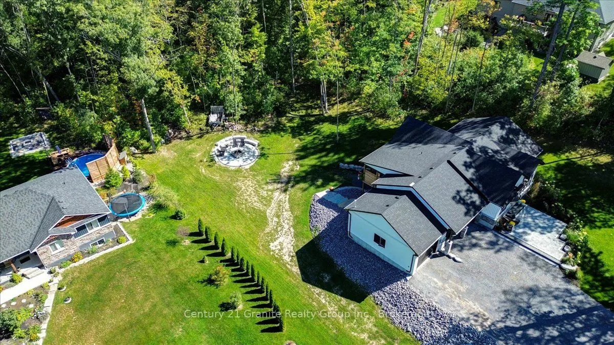 6 New pierce Drive