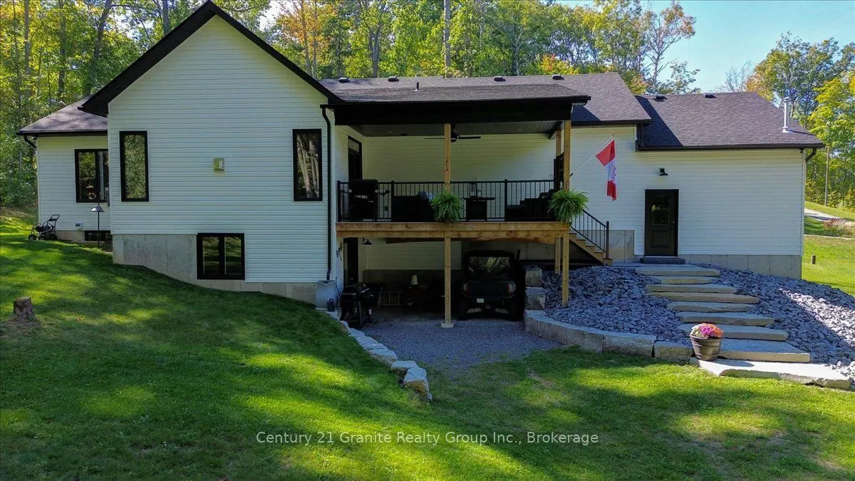 6 New pierce Drive