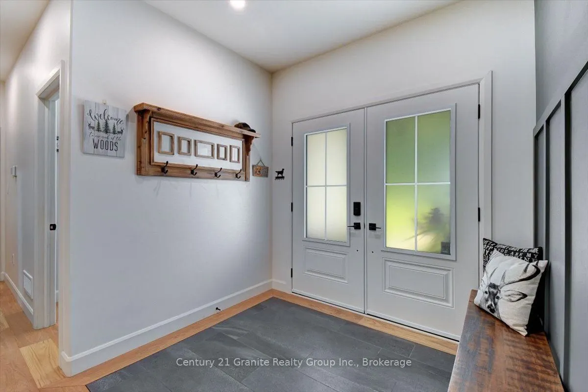 6 New pierce Drive