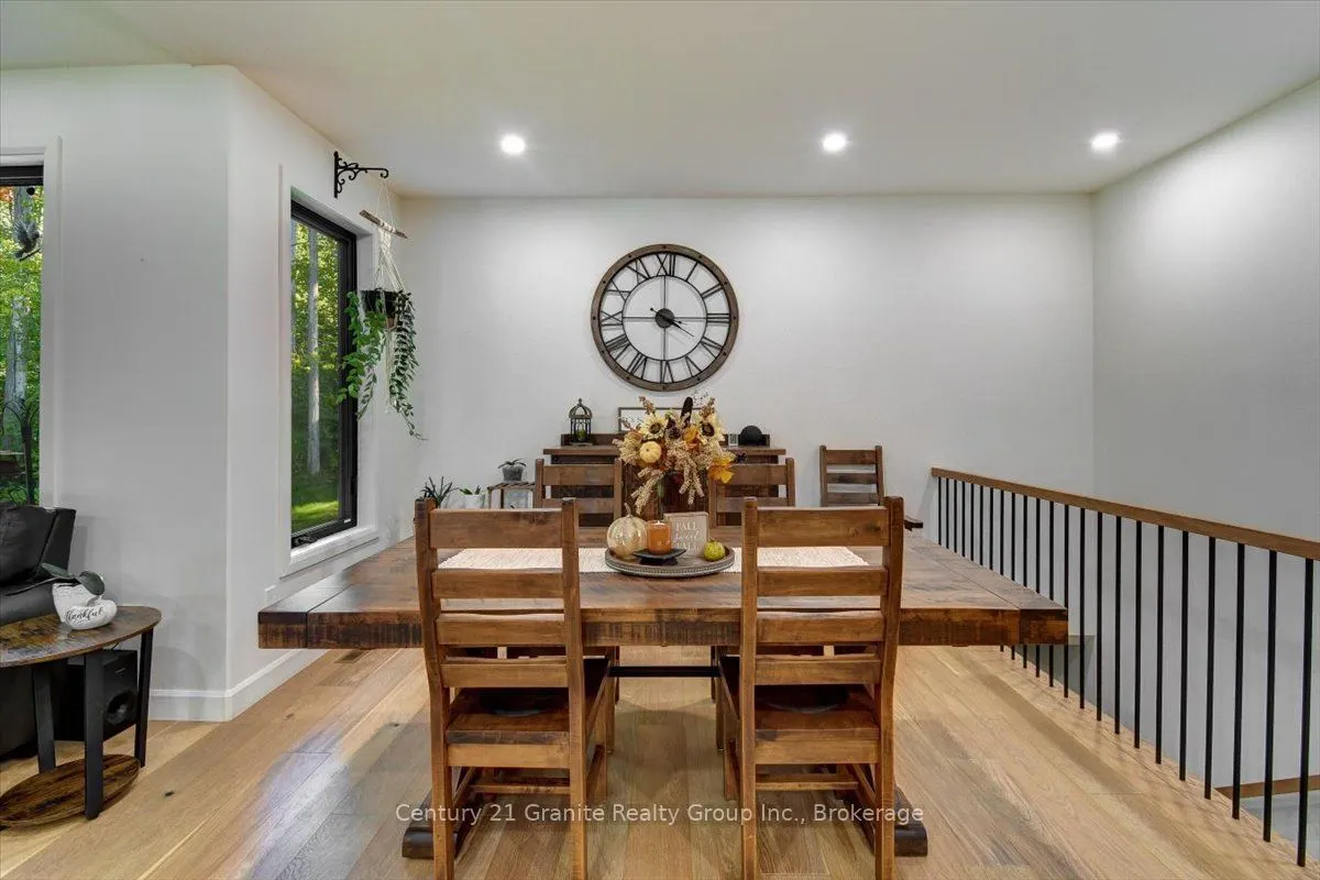 6 New pierce Drive