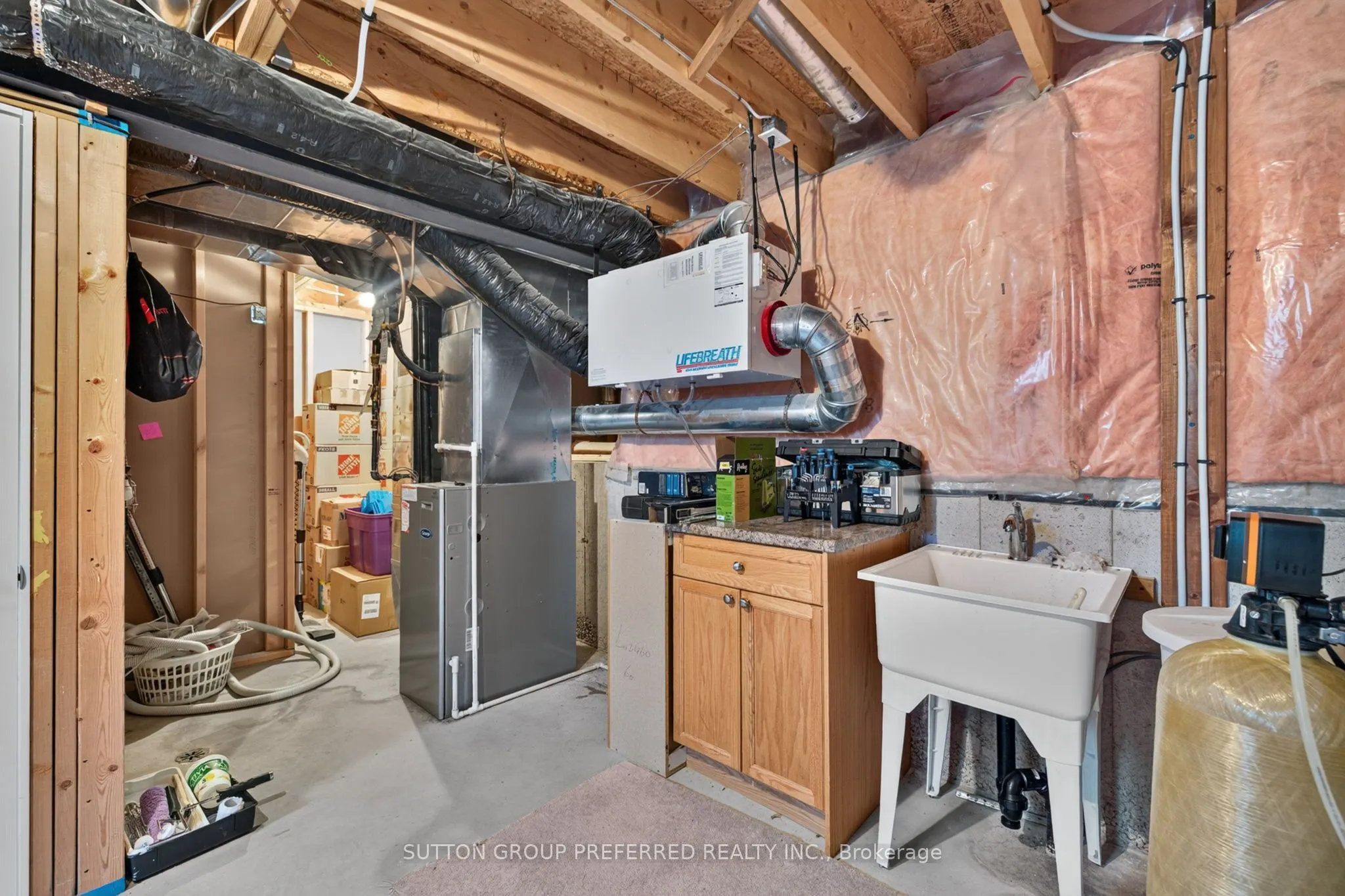 20 Turnberry Drive