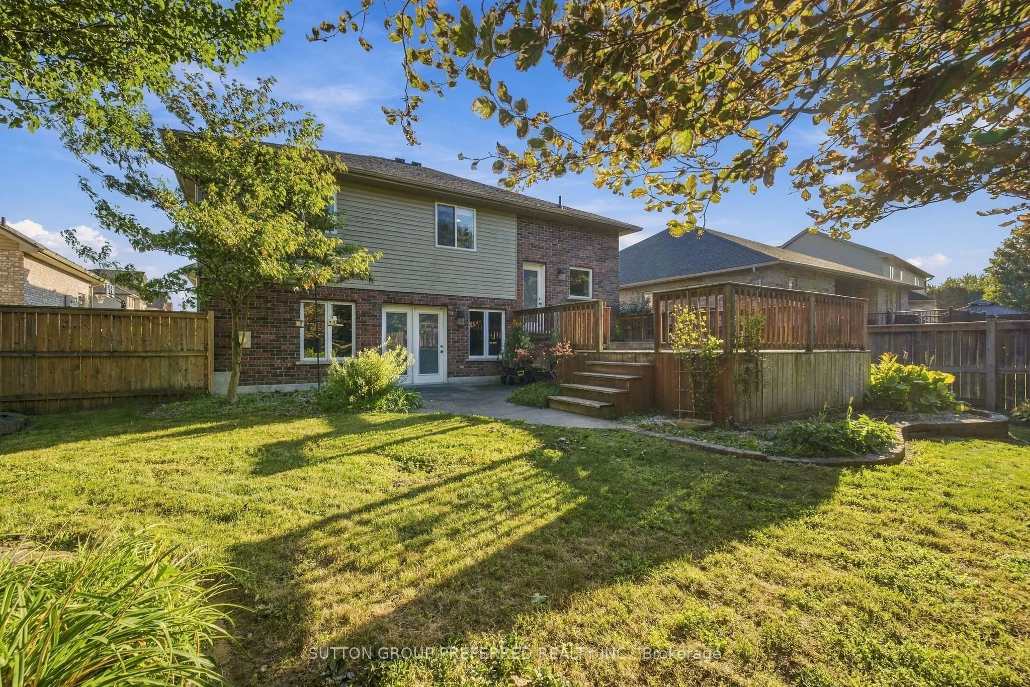 20 Turnberry Drive