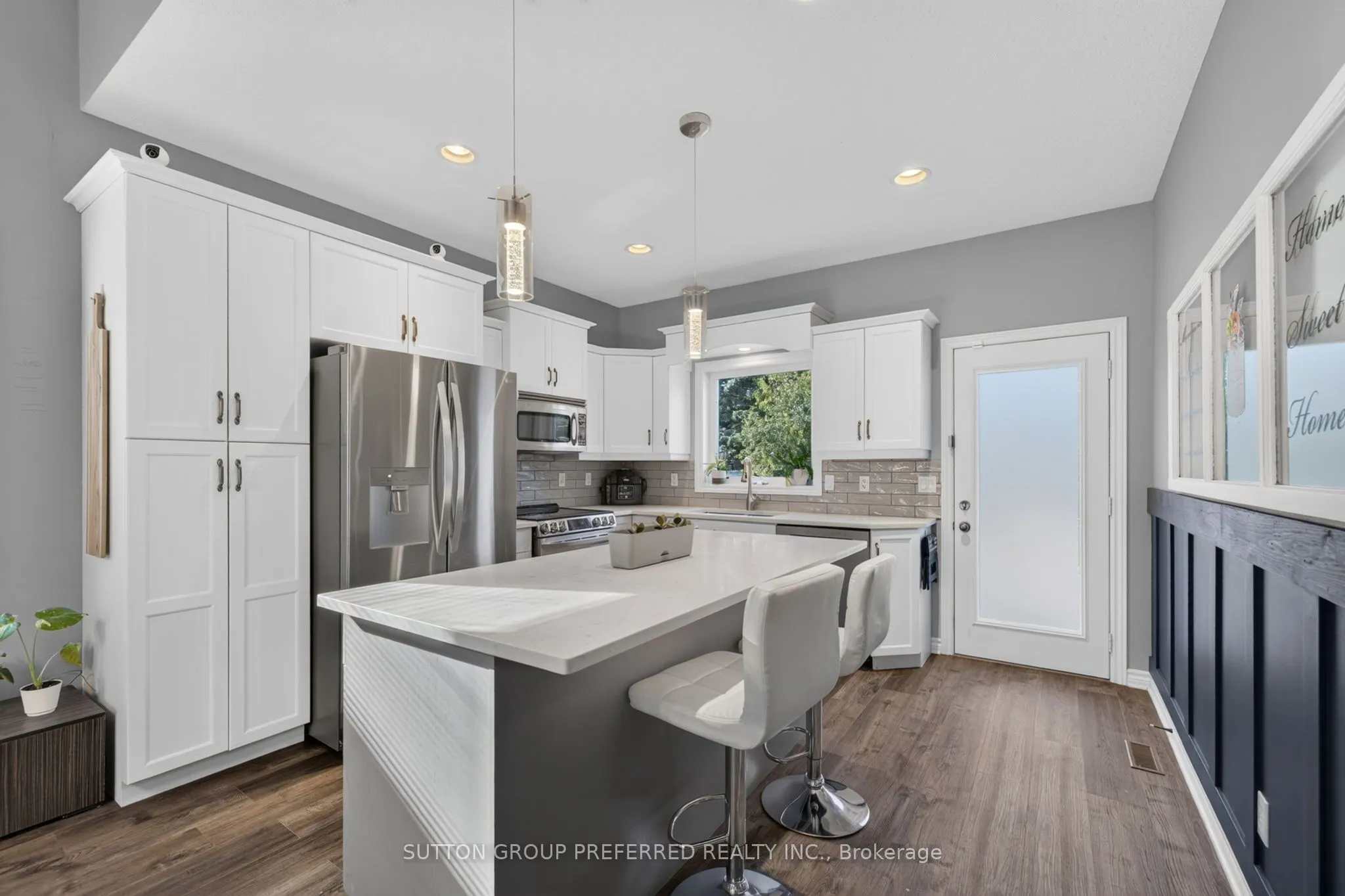 20 Turnberry Drive