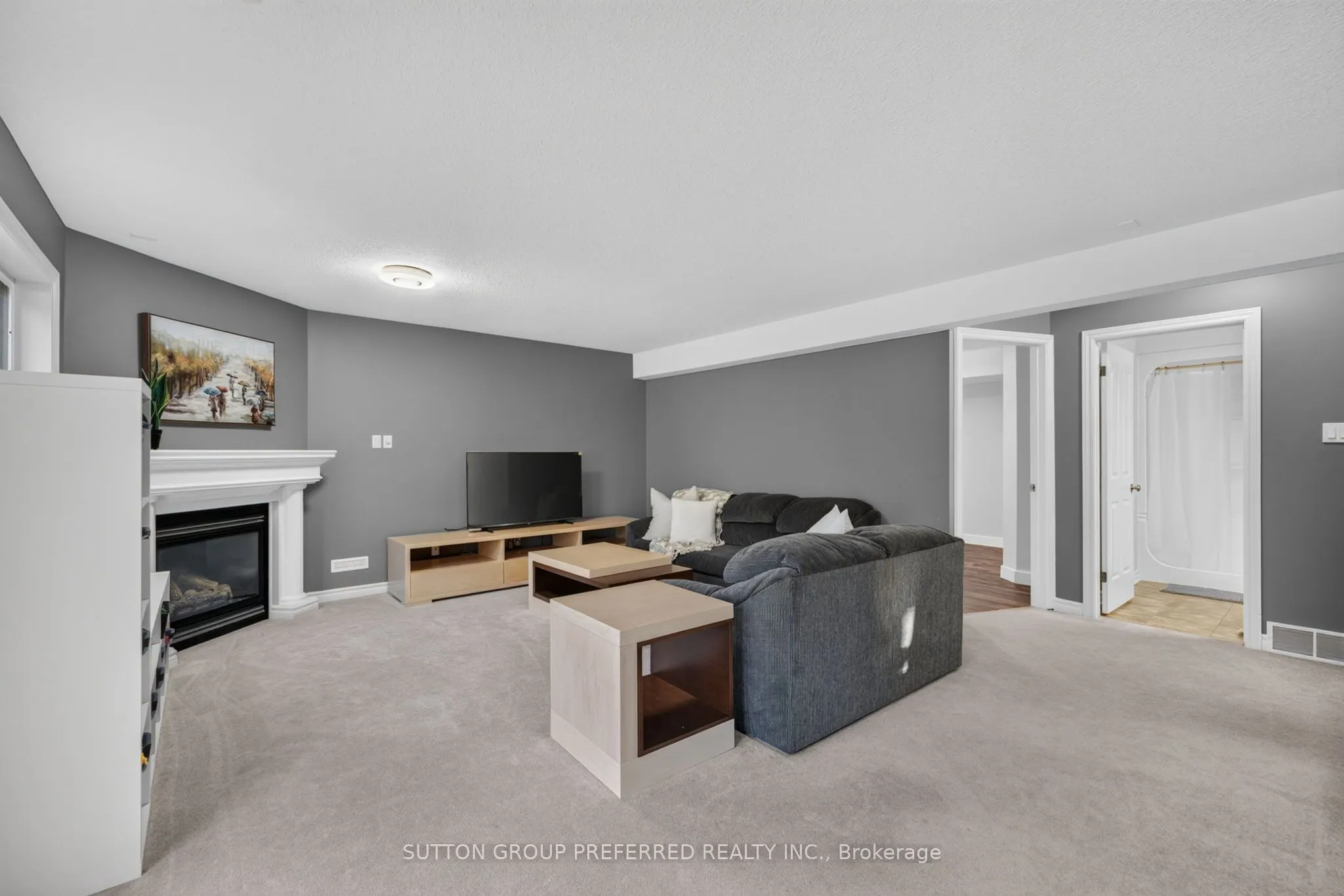 20 Turnberry Drive