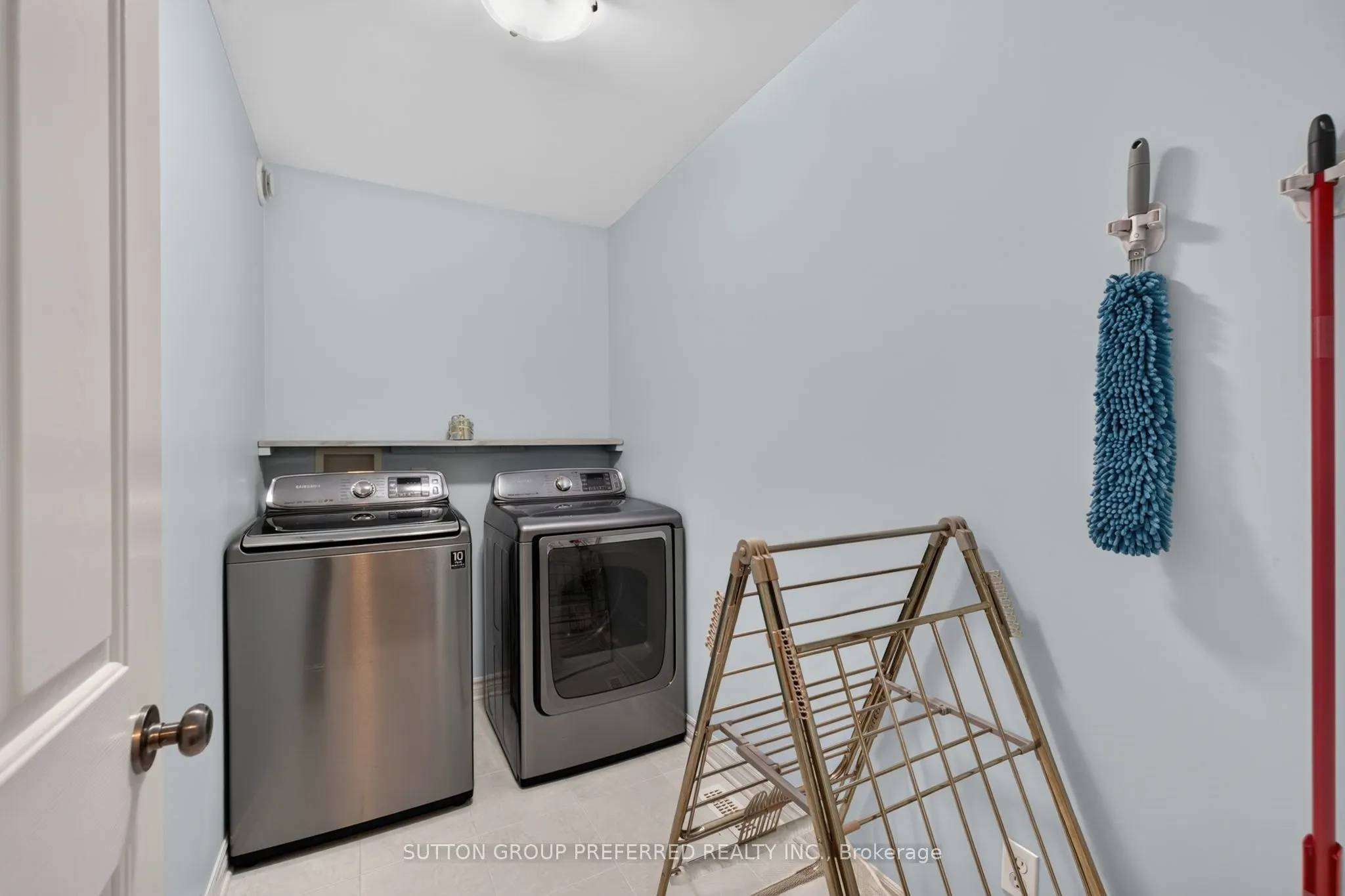 20 Turnberry Drive