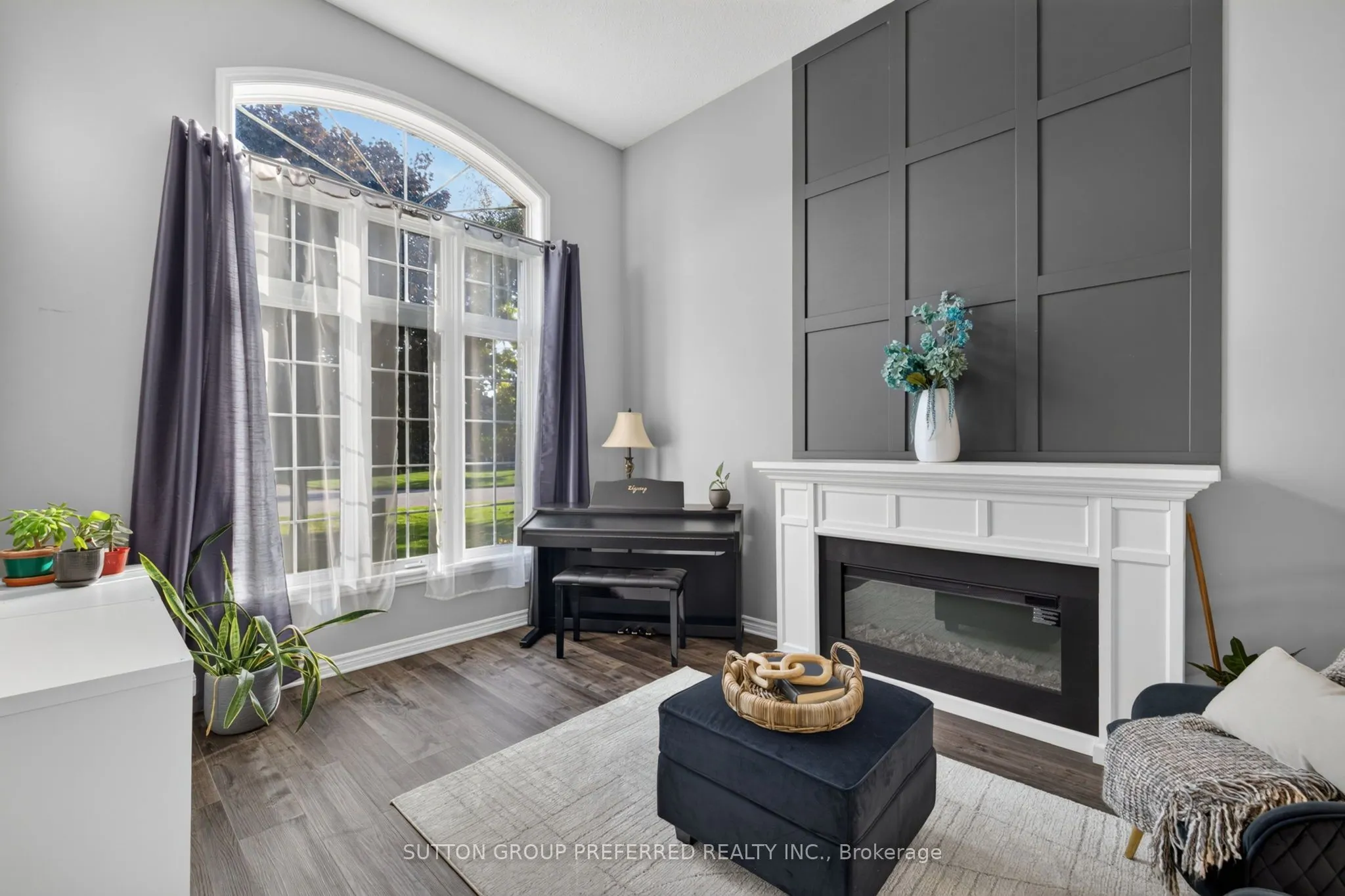 20 Turnberry Drive