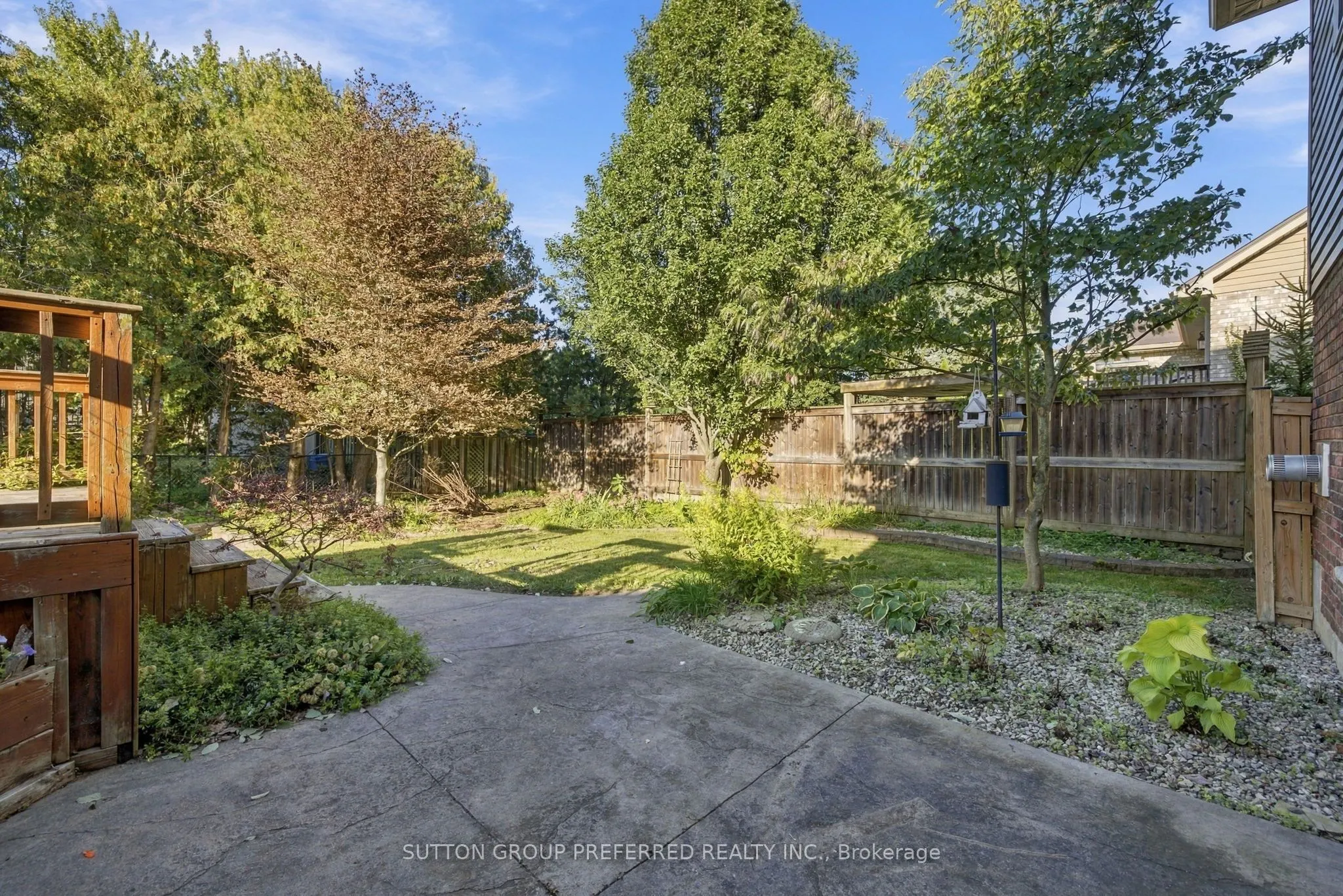 20 Turnberry Drive