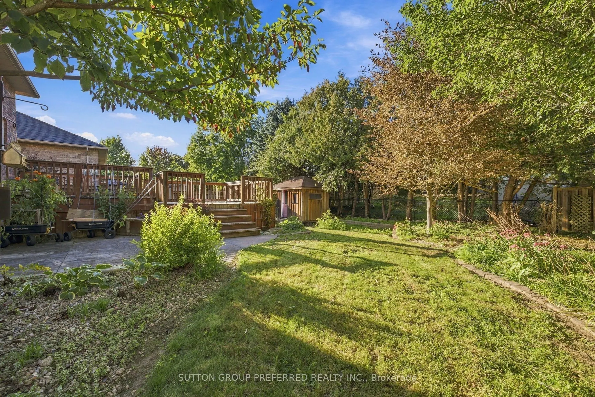 20 Turnberry Drive