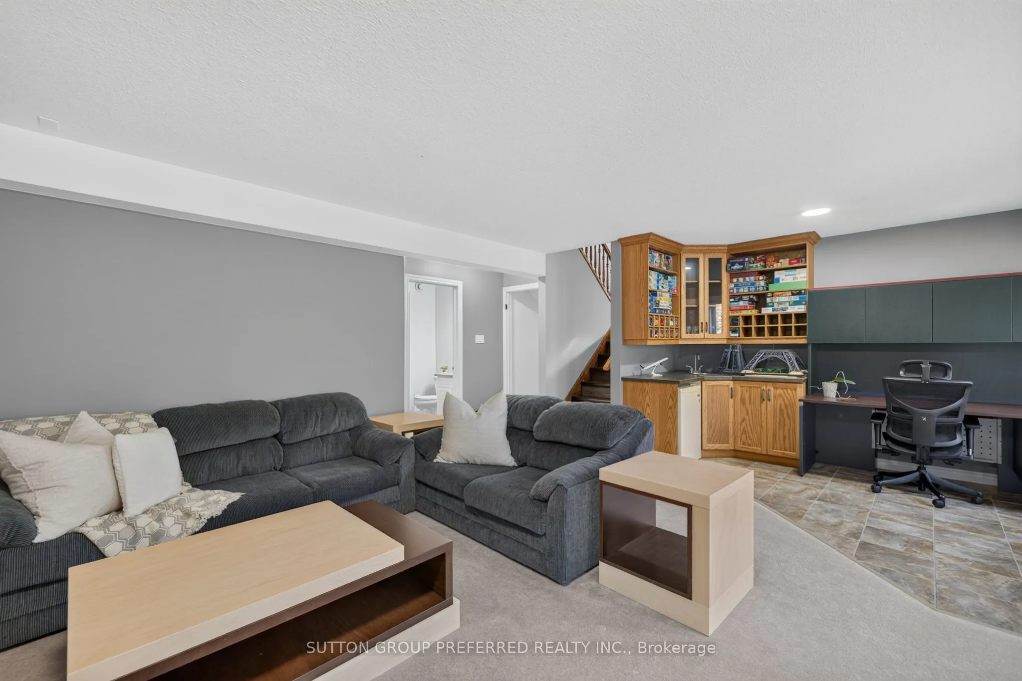 20 Turnberry Drive