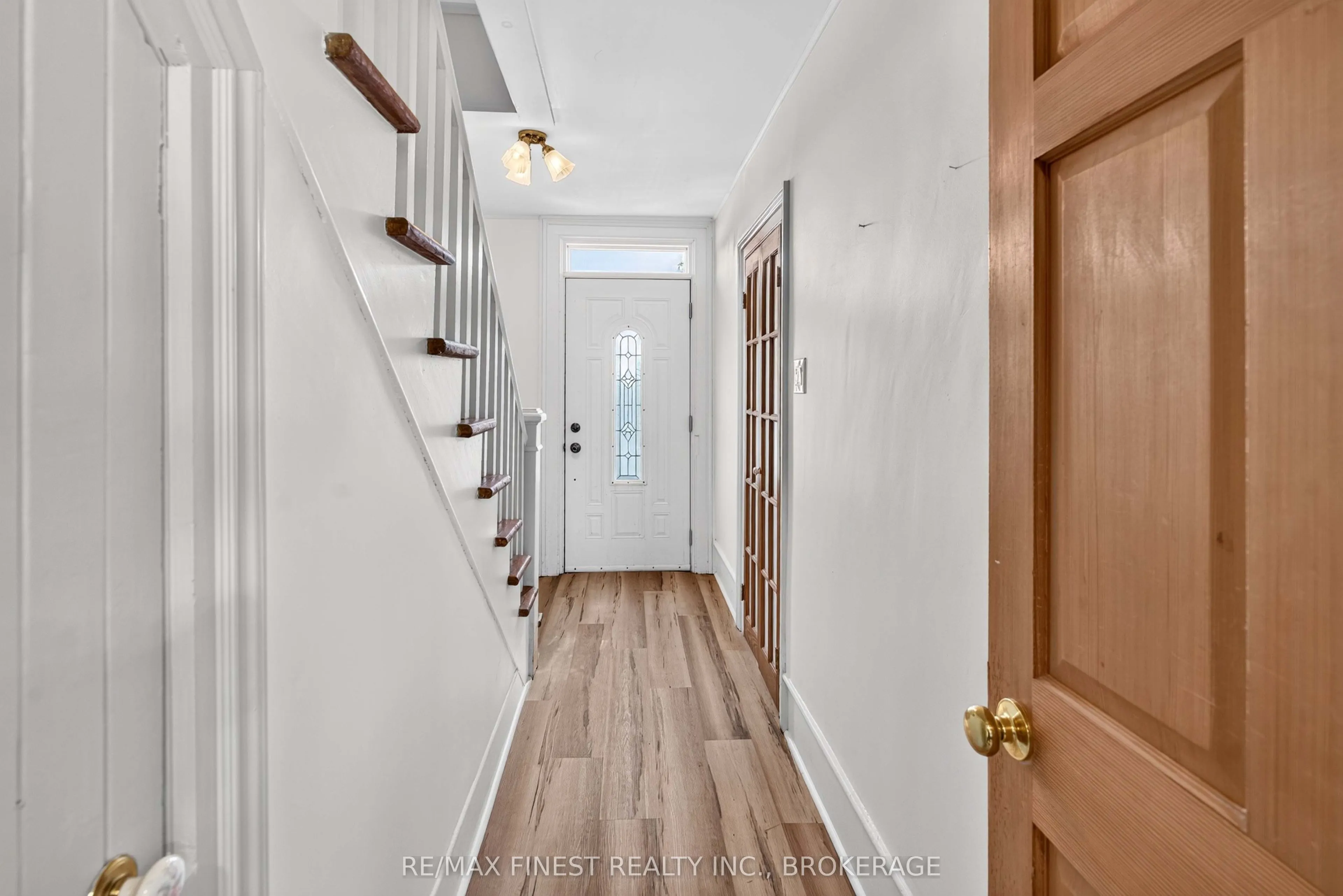 1069 SUNNYSIDE Road