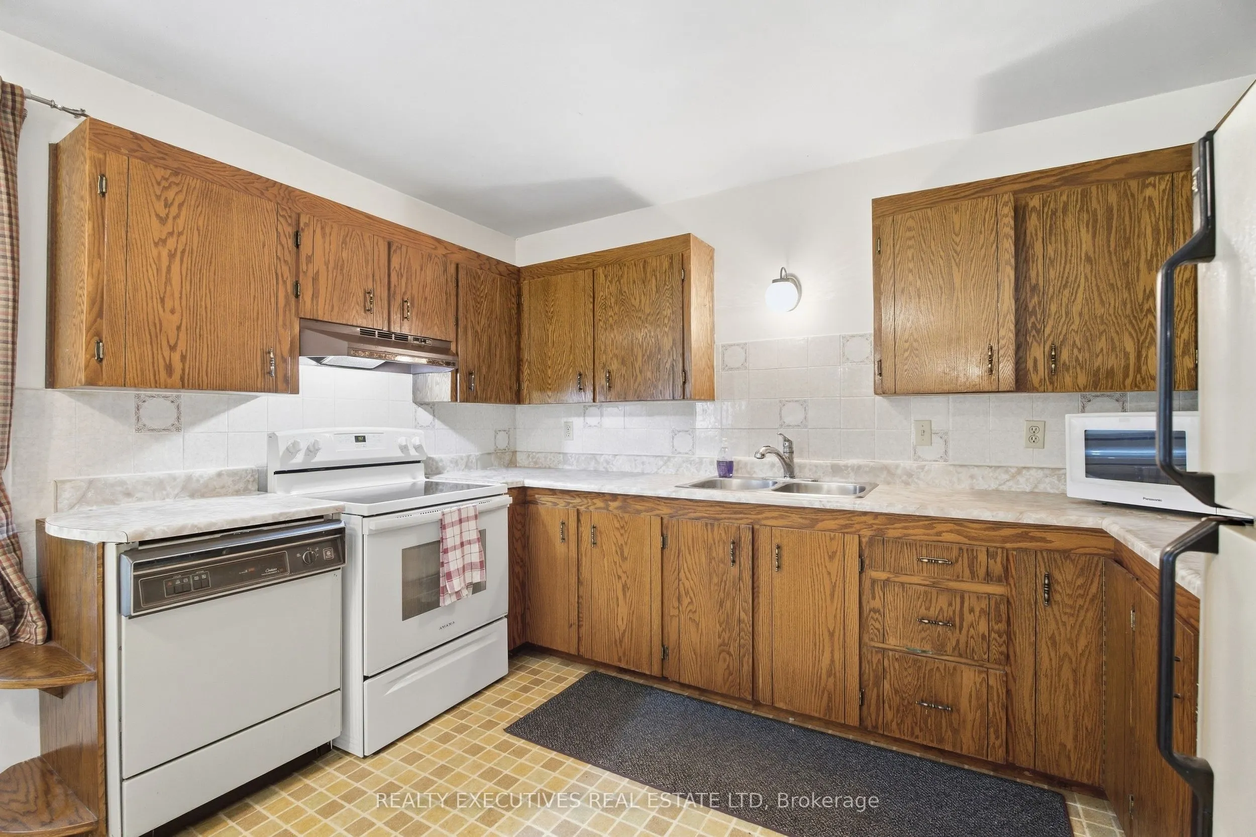 12525 Nesbitt Road