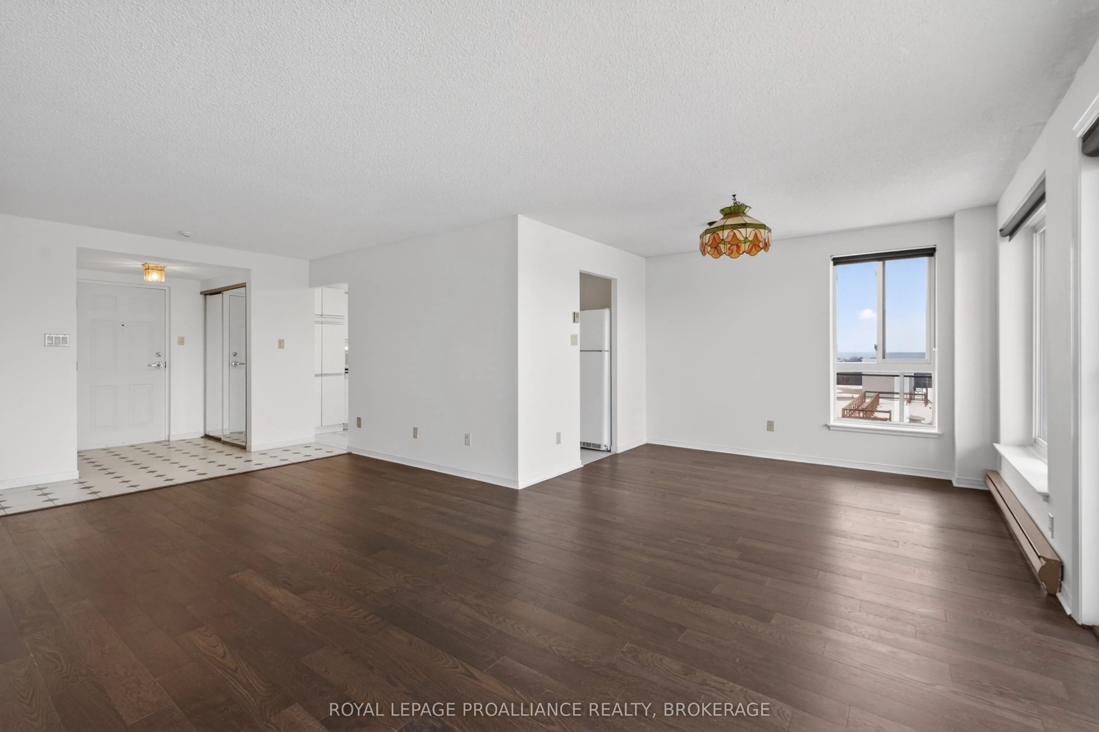257 Bath Road #1006