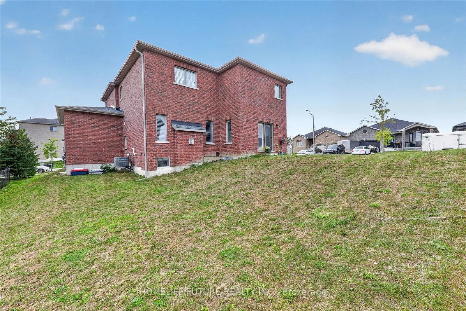 14 Lamb Avenue