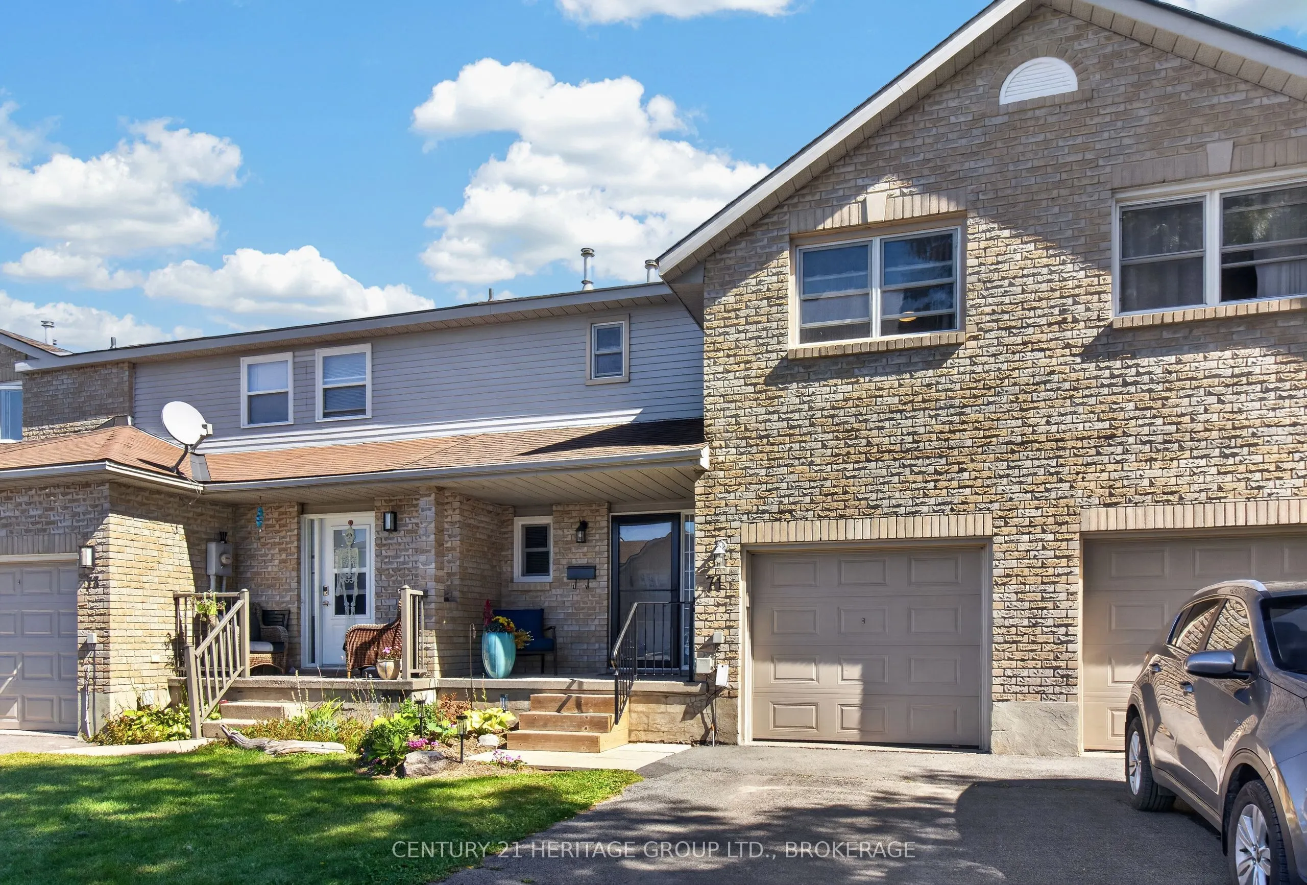 71 Rose Abbey Drive
