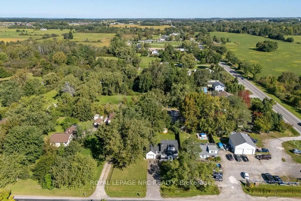 2414 Port Robinson Road