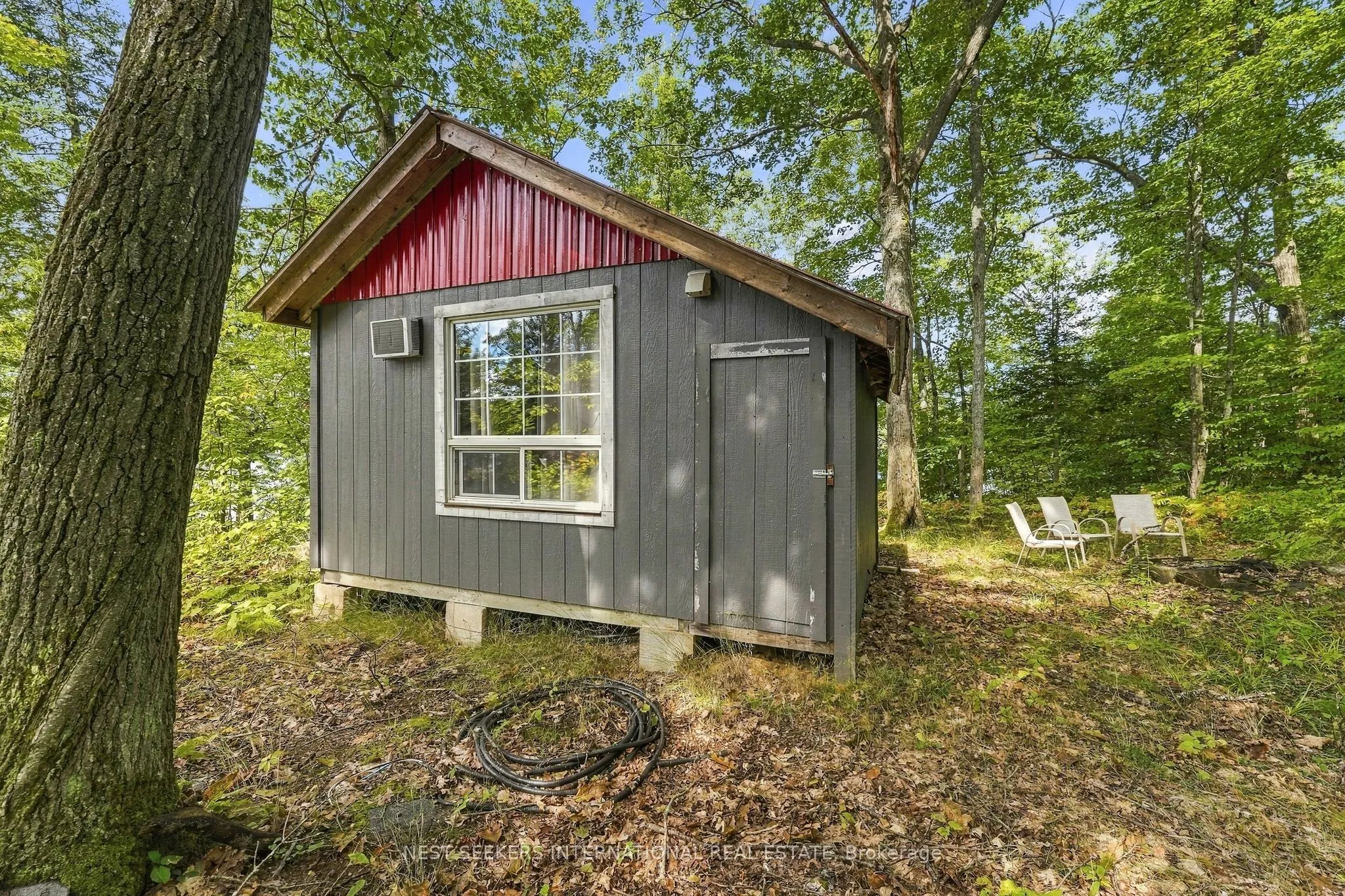 44 Fun Cottage Lane