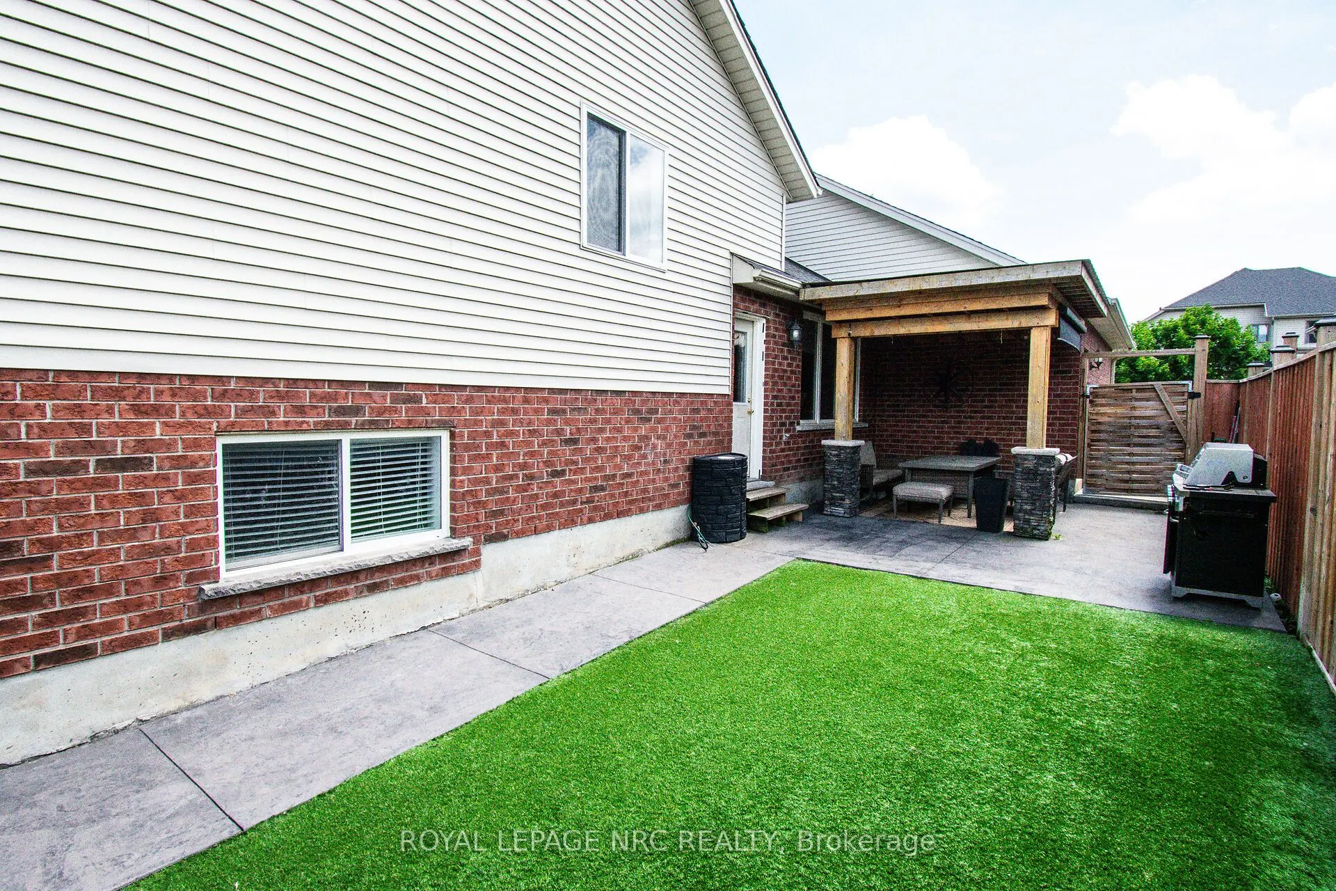15 Arlene Street