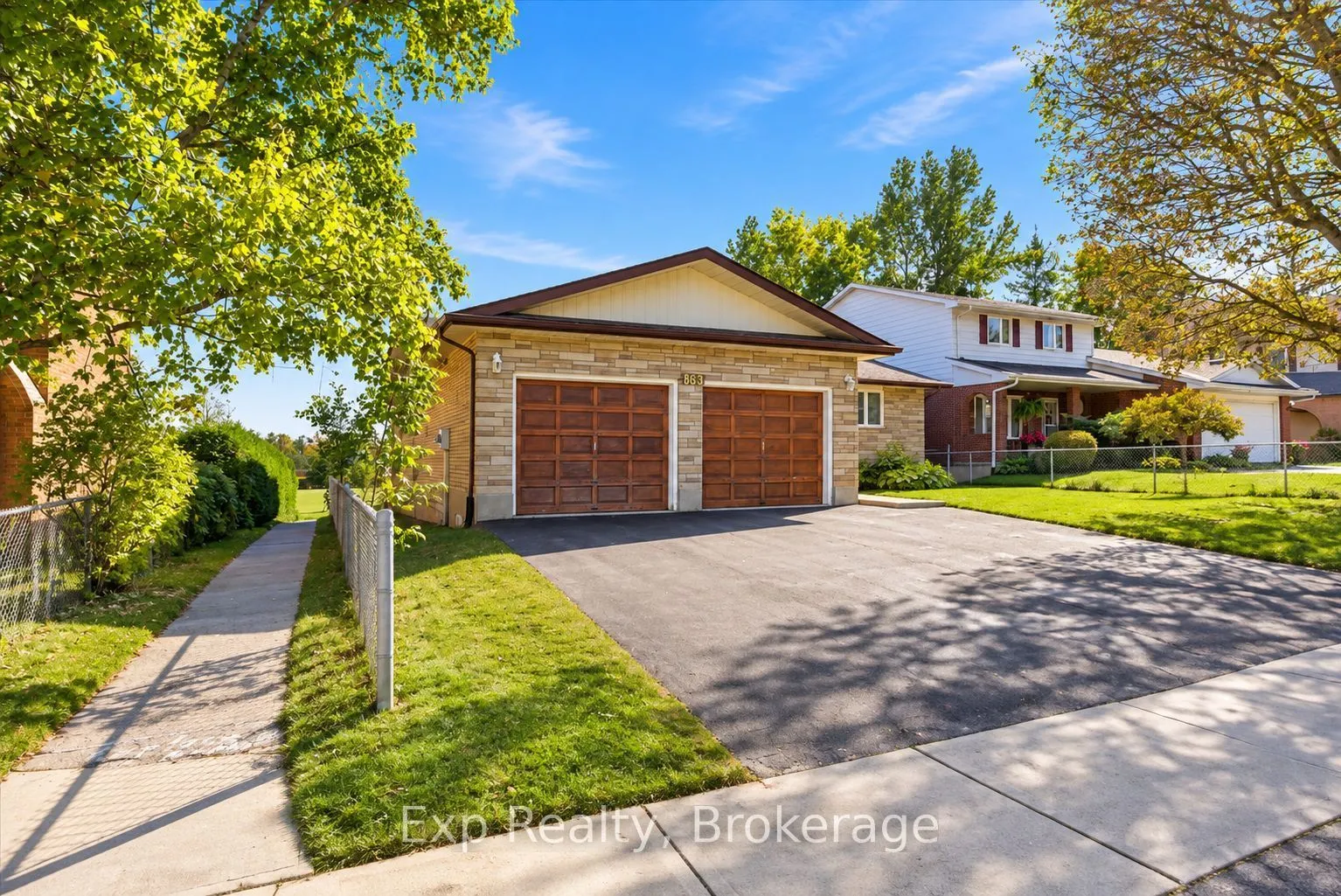 863 Wedgewood Court