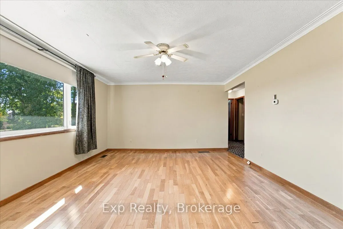 863 Wedgewood Court