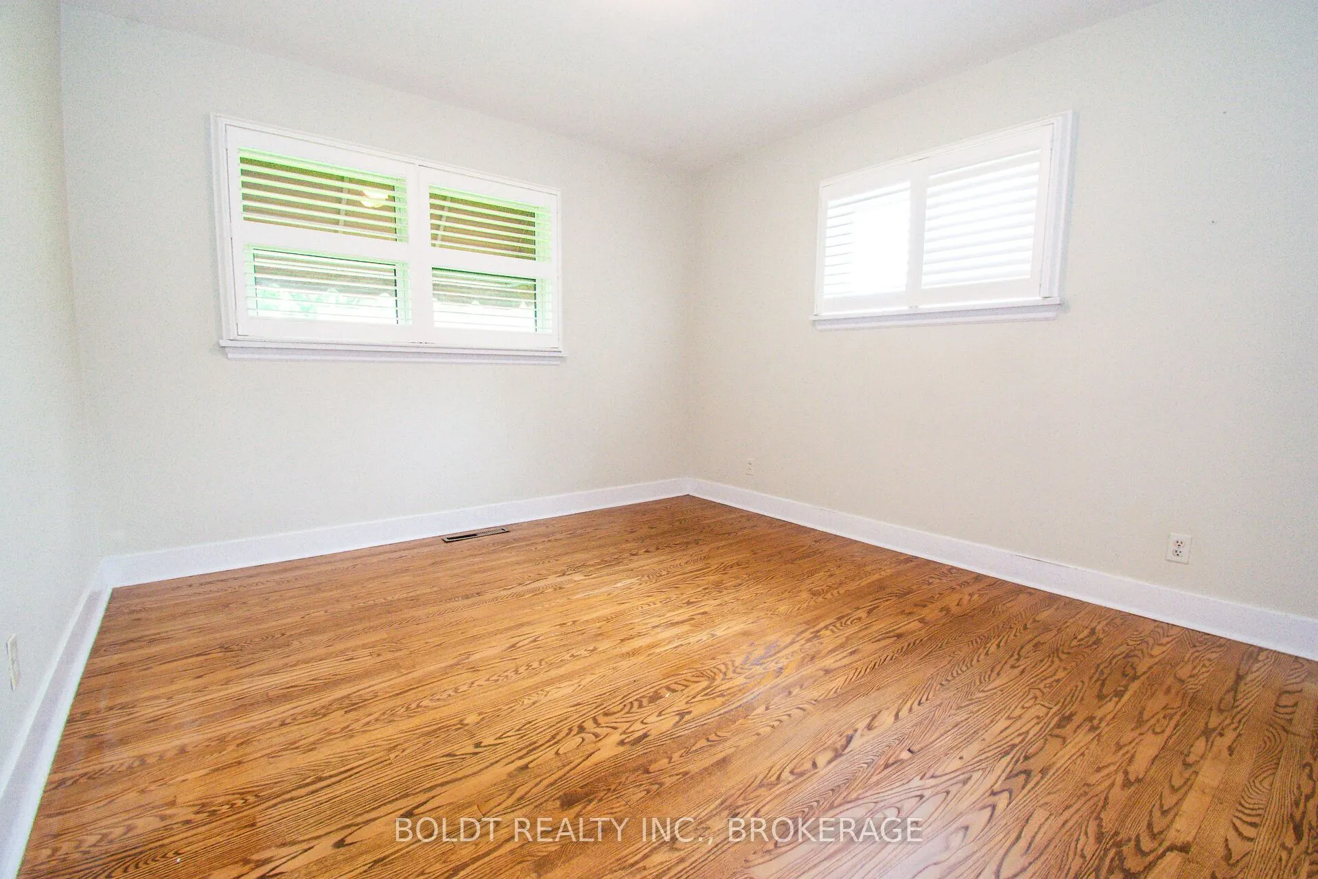 25 Elm Ridge Drive