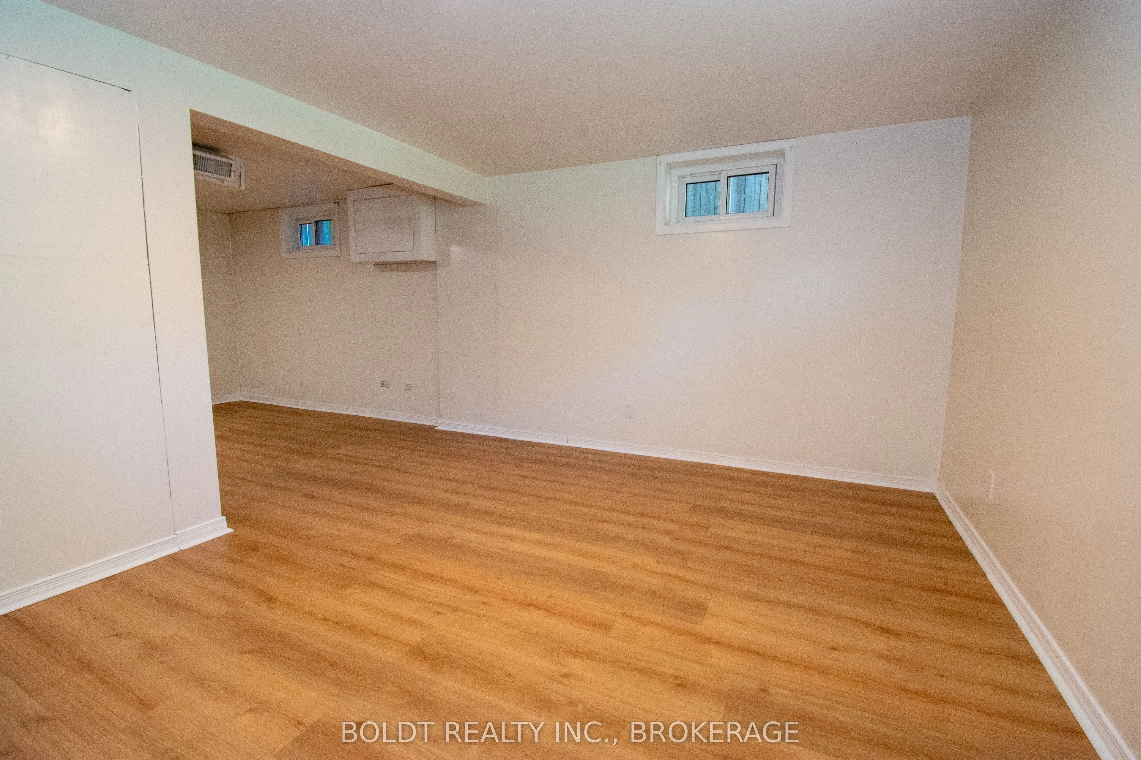 25 Elm Ridge Drive