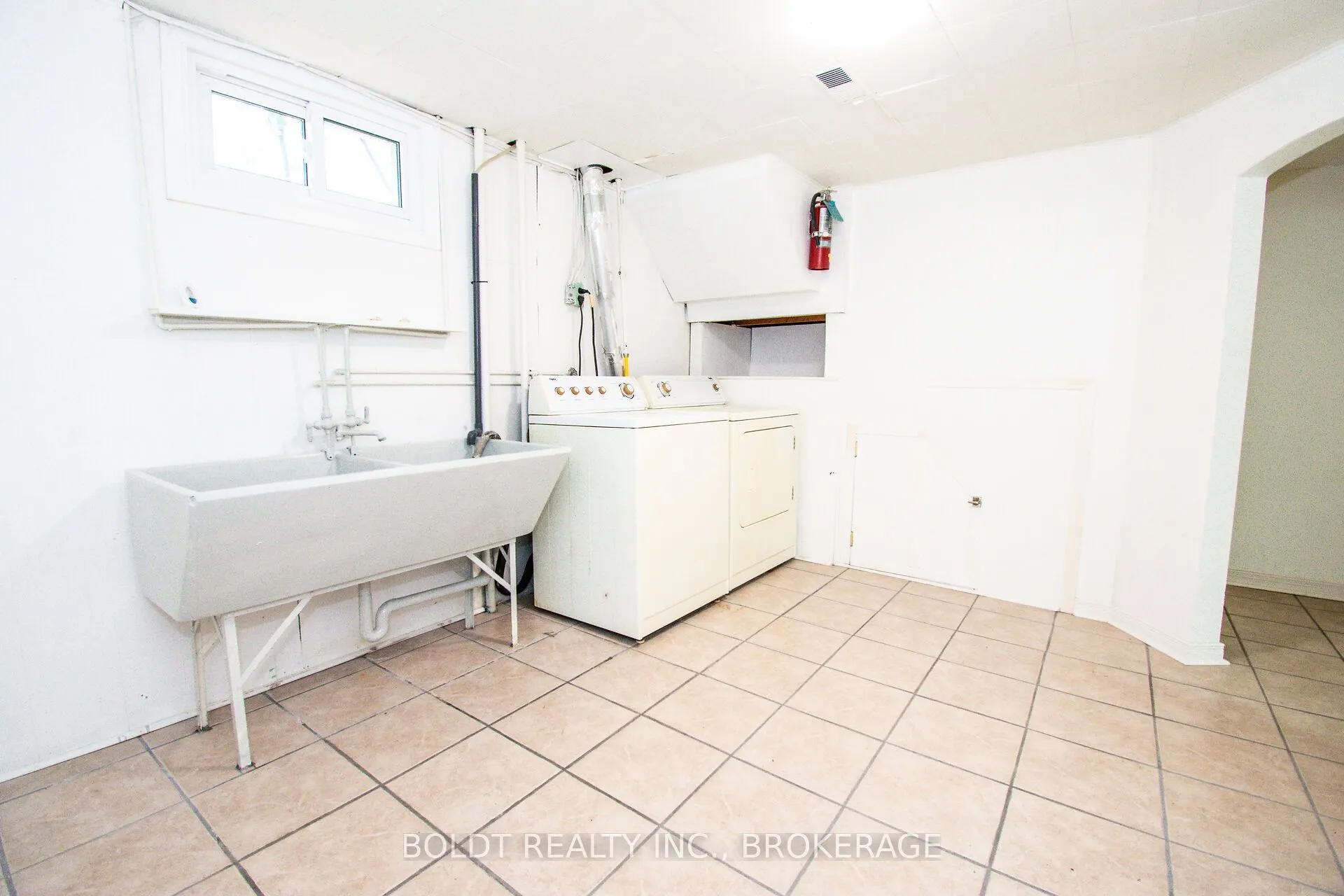 25 Elm Ridge Drive