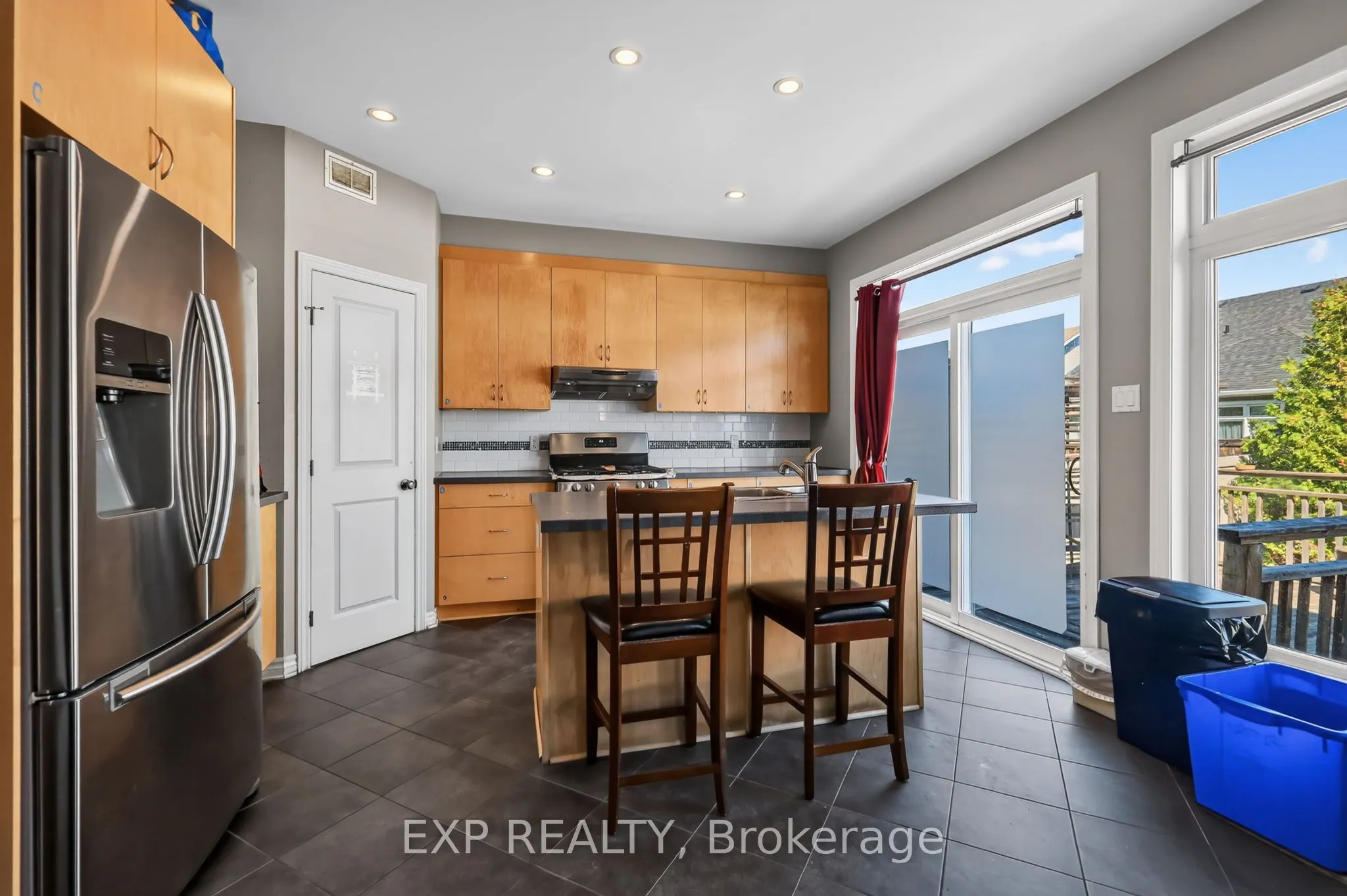 632 Willowmere Way