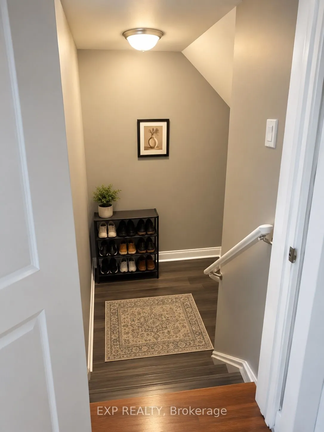 632 Willowmere Way