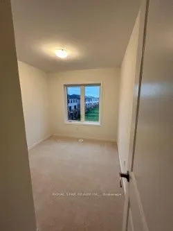 8 Baskett Street