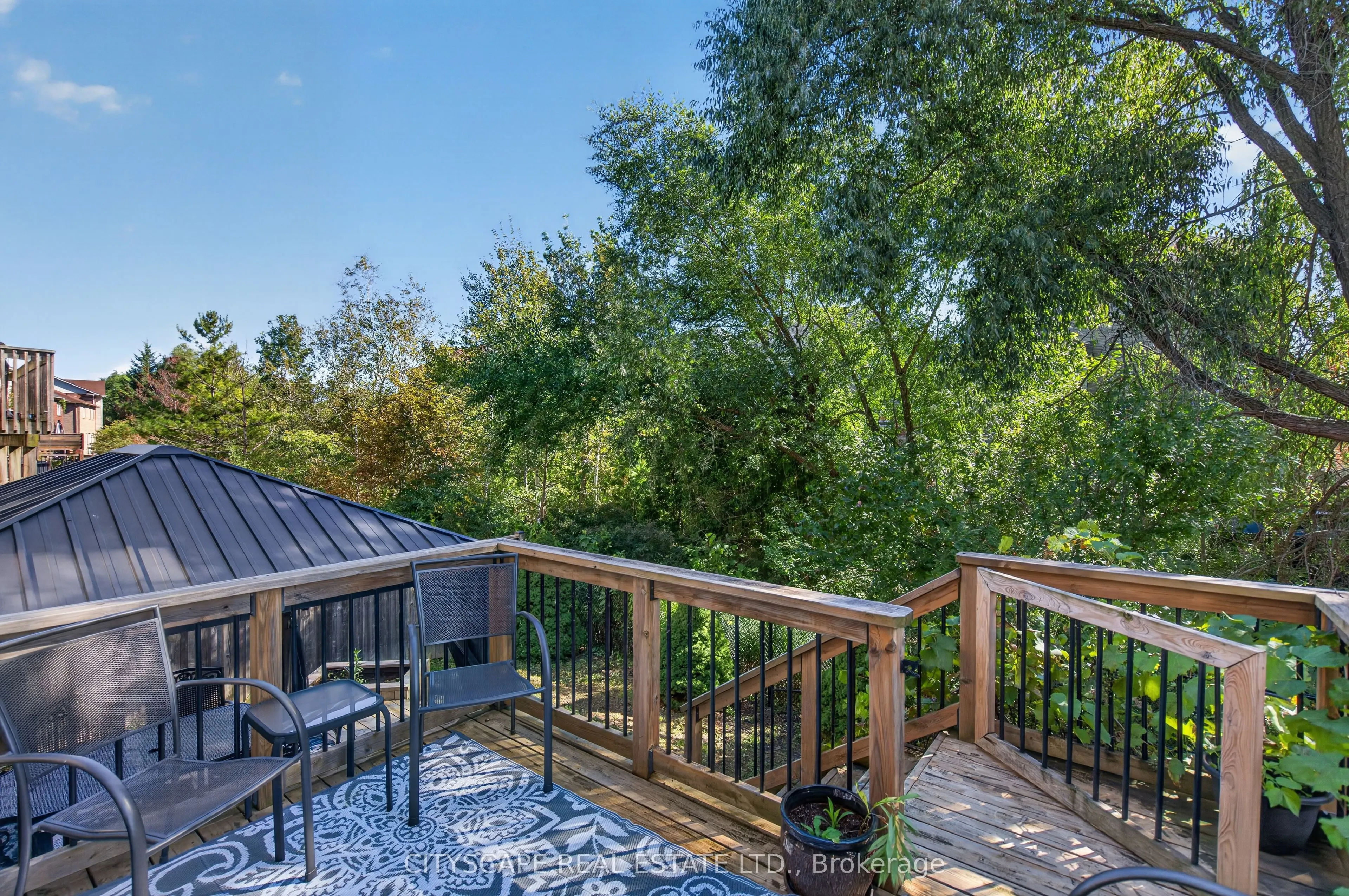 366 Montreal Circle
