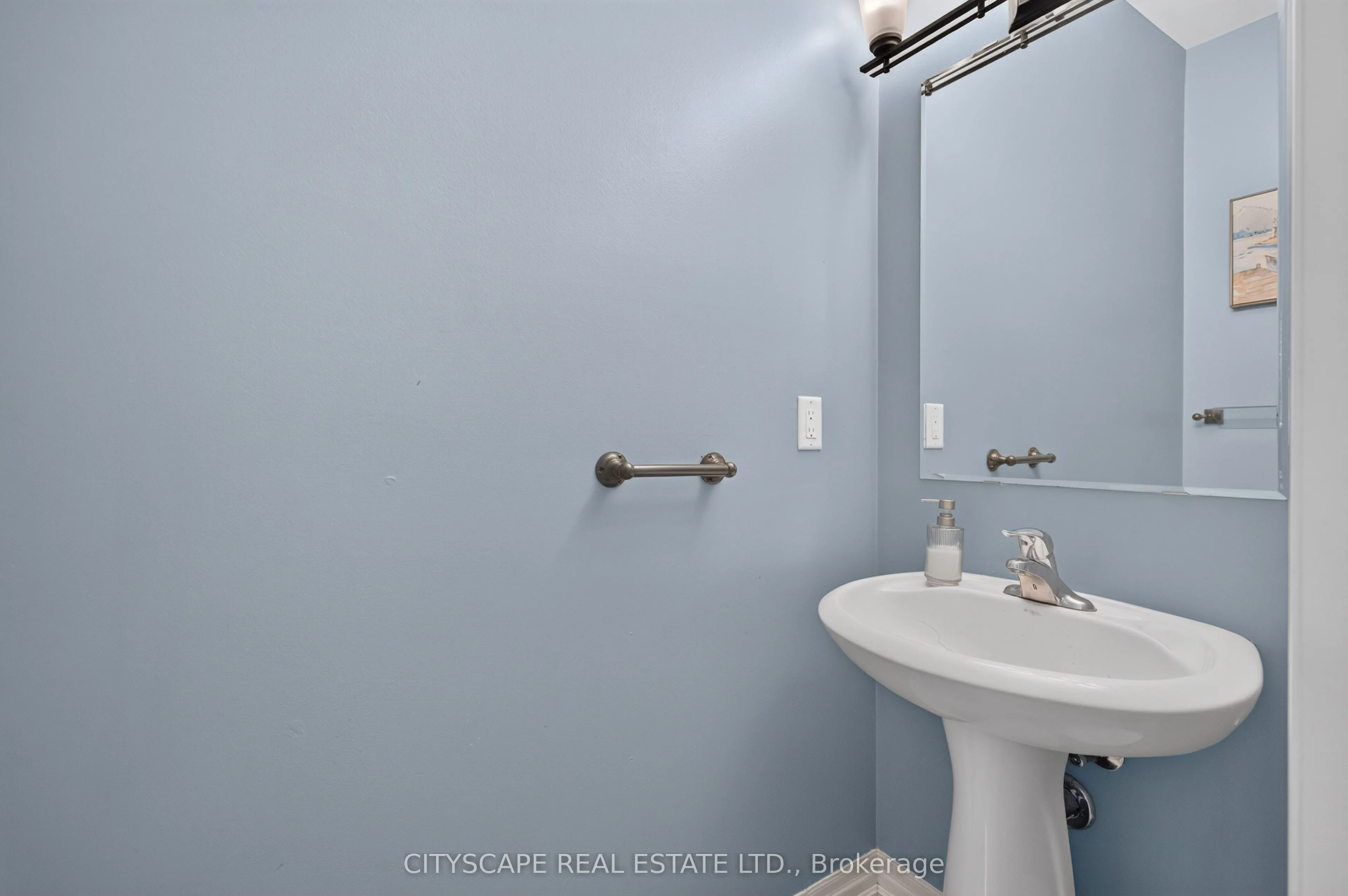 366 Montreal Circle