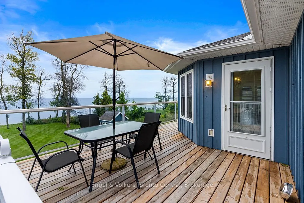 172 Queens Bush Dr Drive