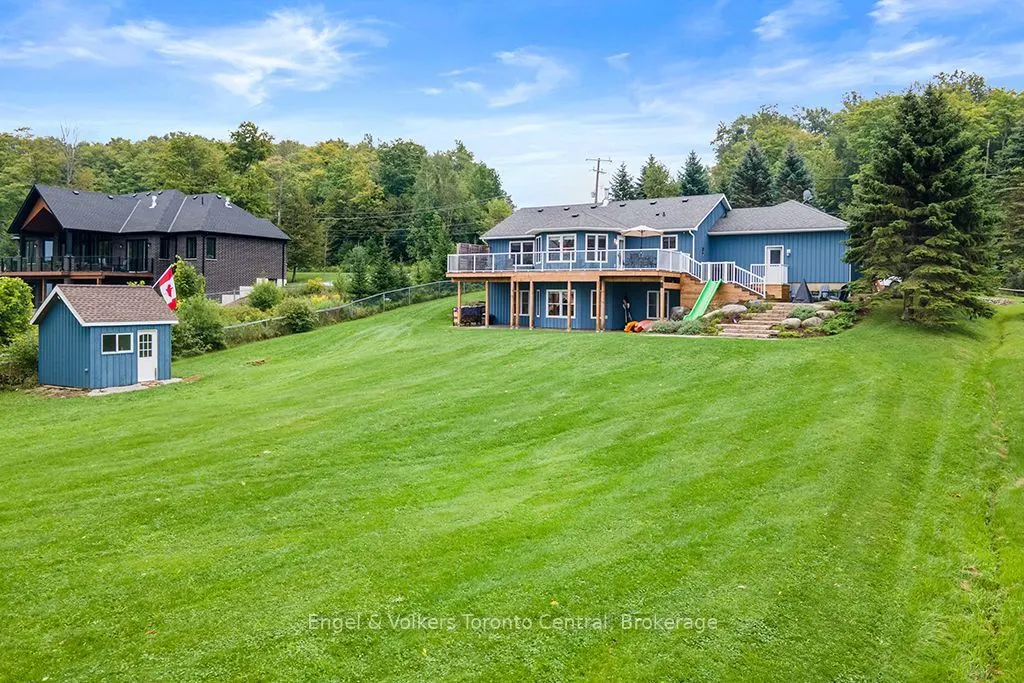 172 Queens Bush Dr Drive