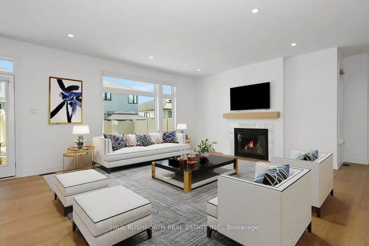 607 Gendarme Circle
