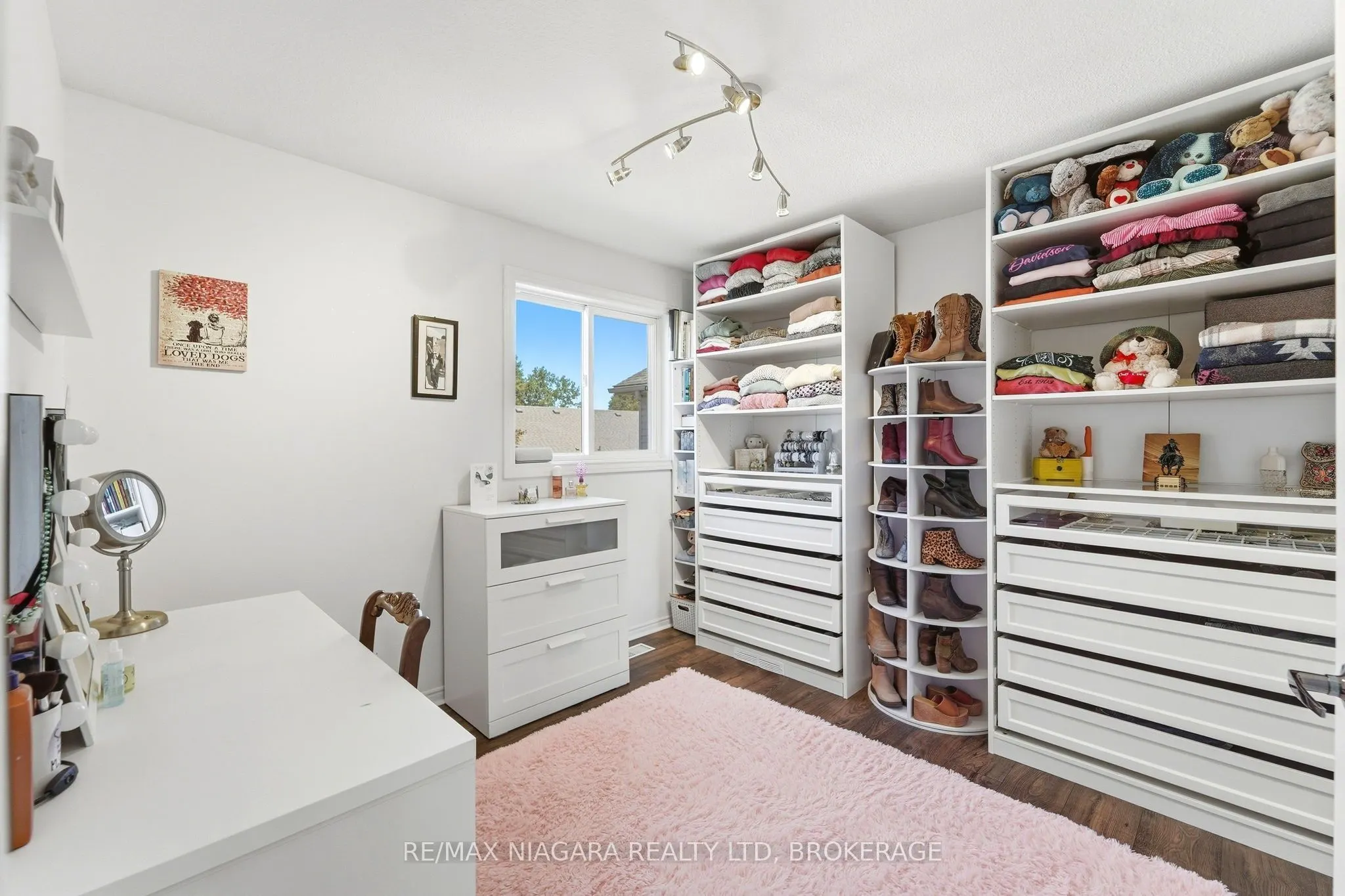 7441 Trinity Court