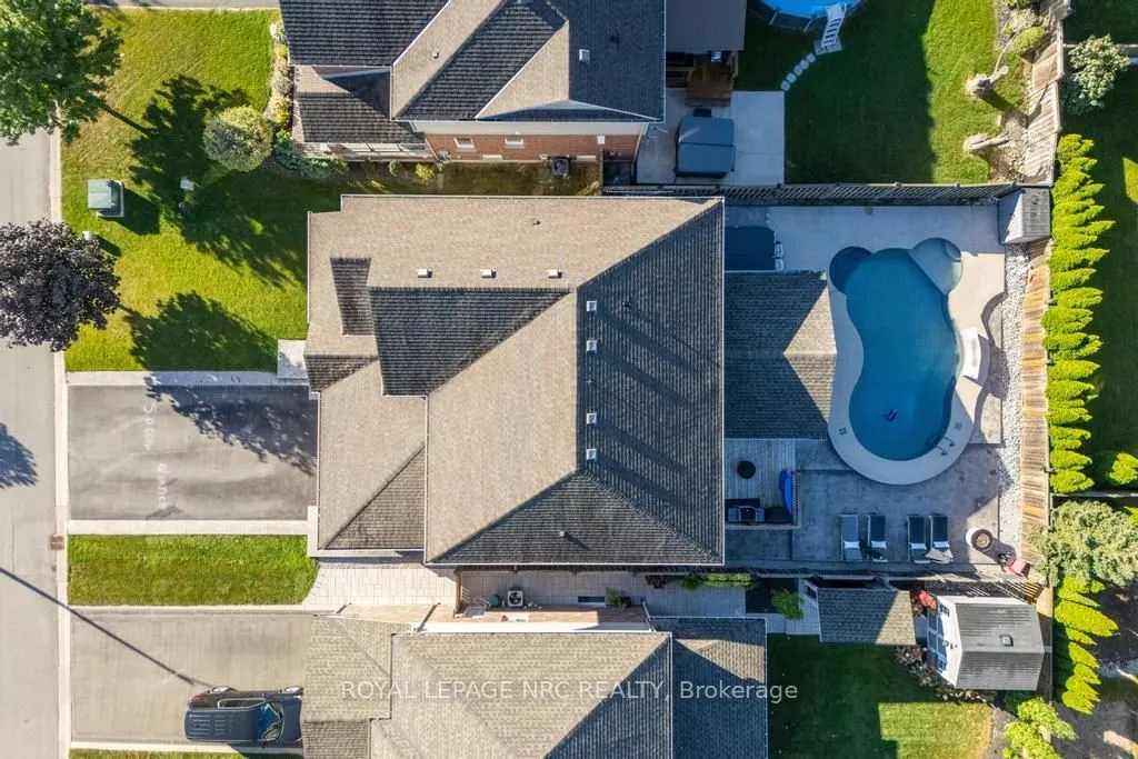 4050 Bush Crescent