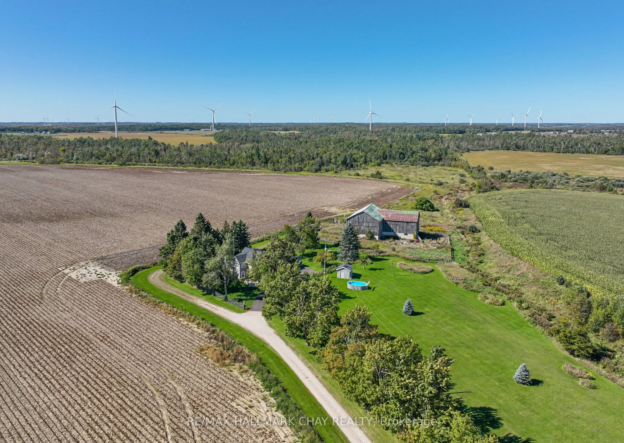 665221 20 Sideroad