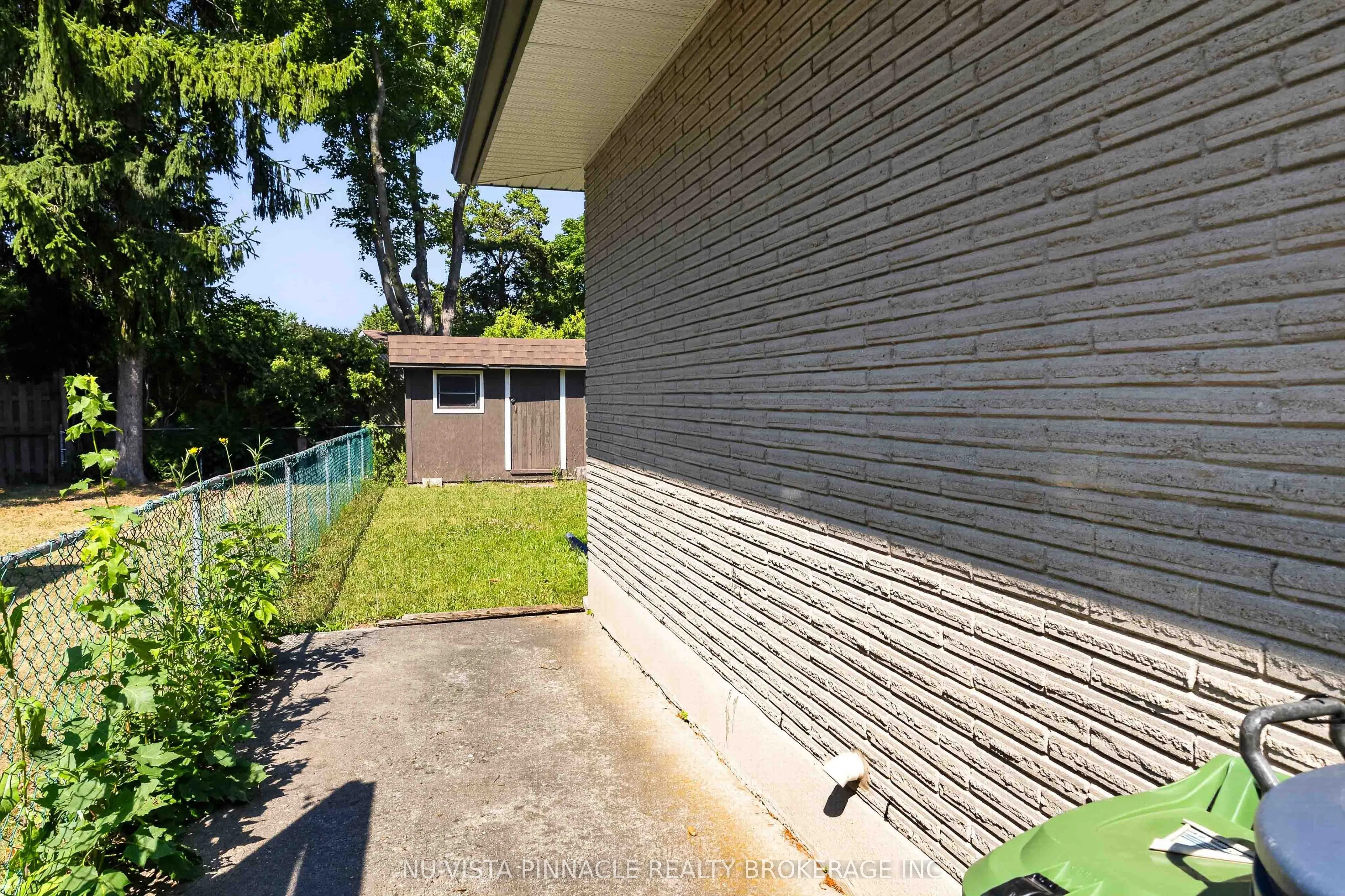 1062 Apache Road