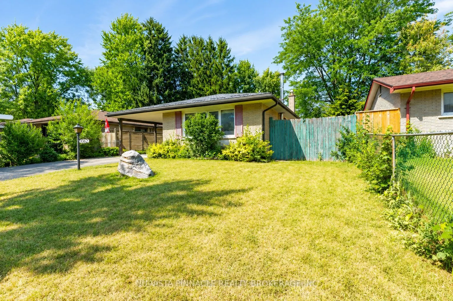 1062 Apache Road