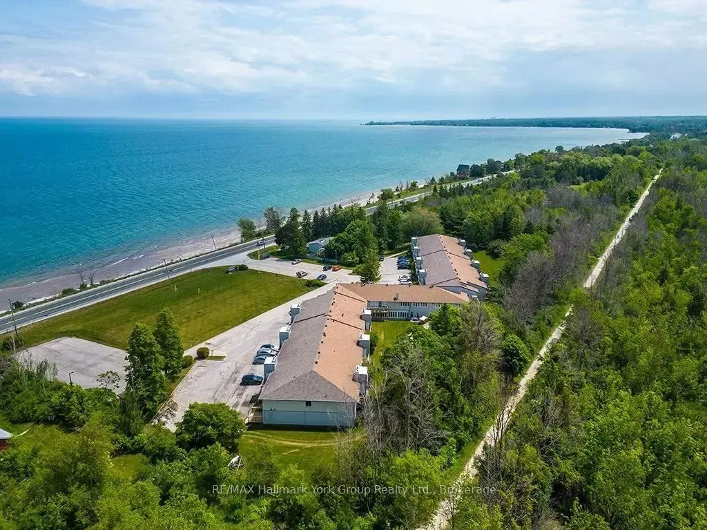 209472 26 Highway #22