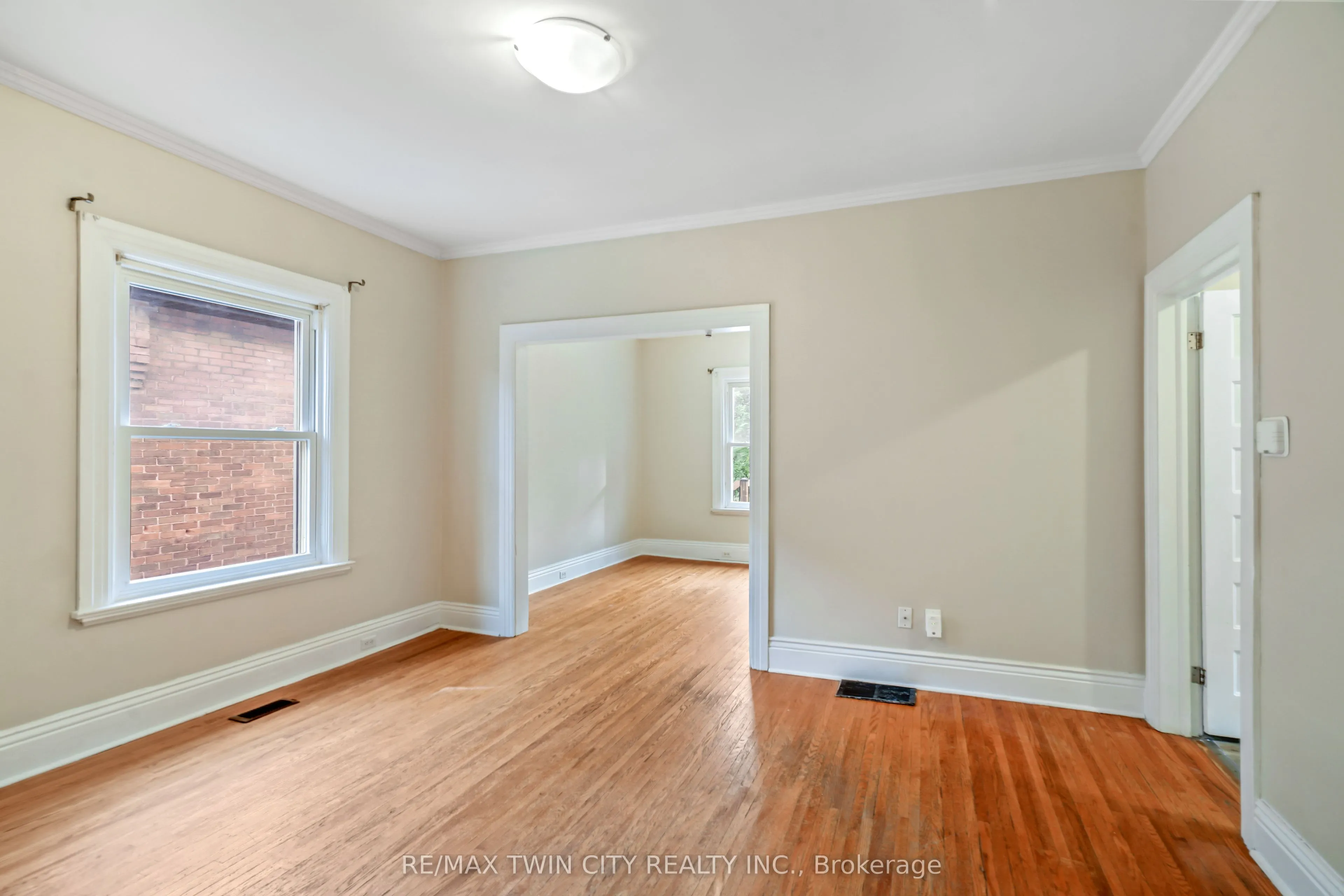 25 Alonzo Street